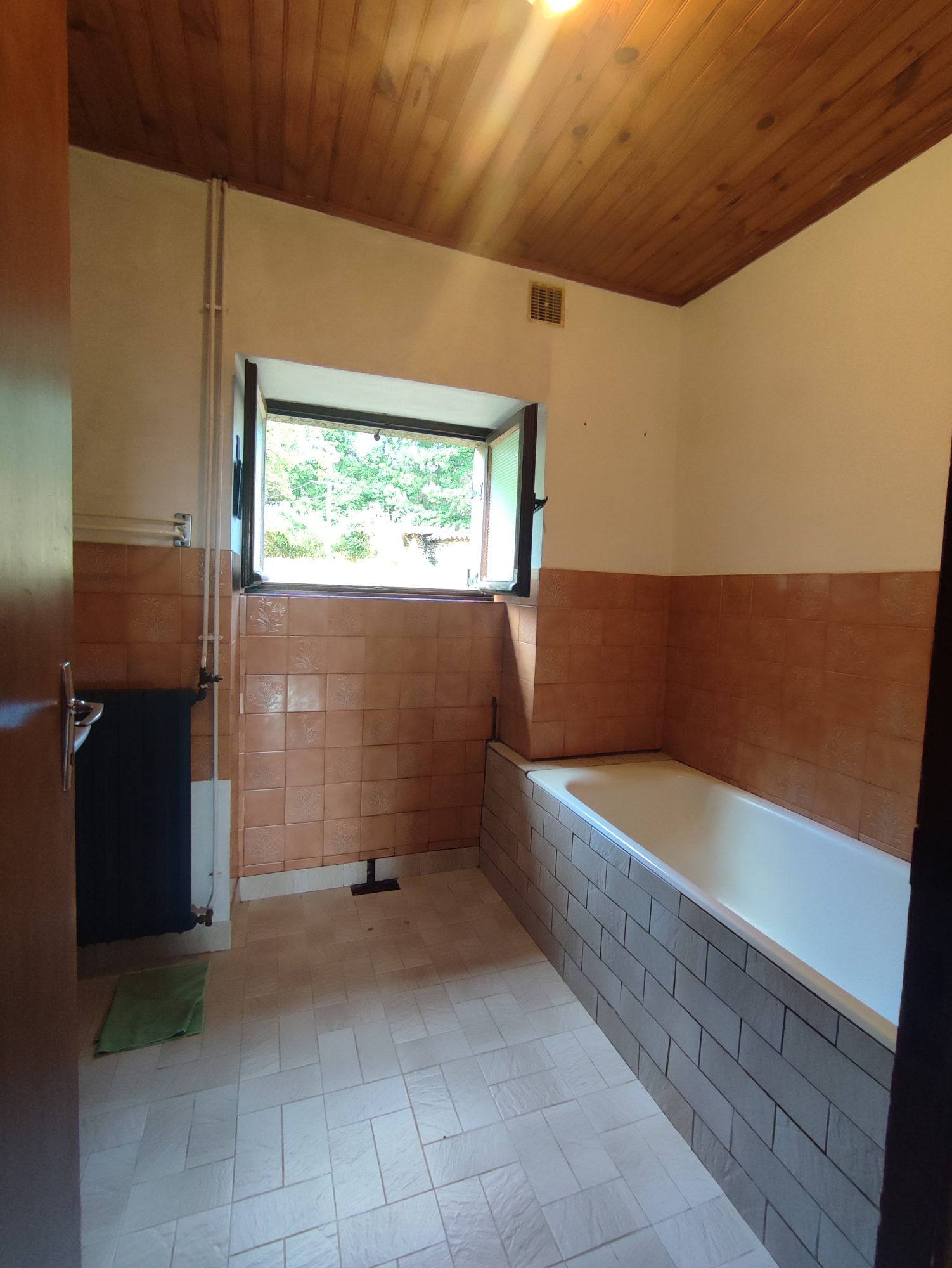 Belle maison en pierre Arlanc 63220