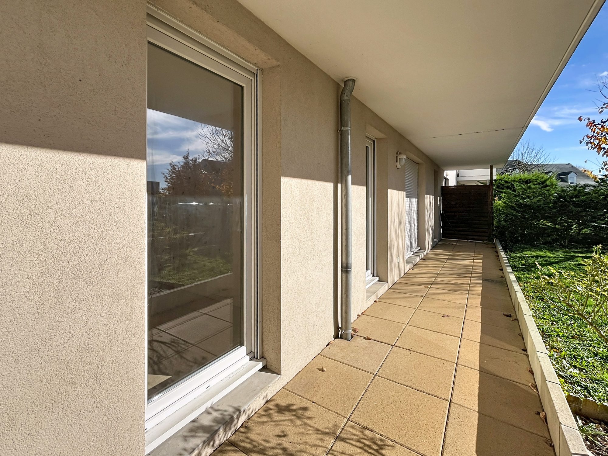 Dijon Toison d'Or Appartement T3 en rez-de-jardin avec terrasse et jardin privatif