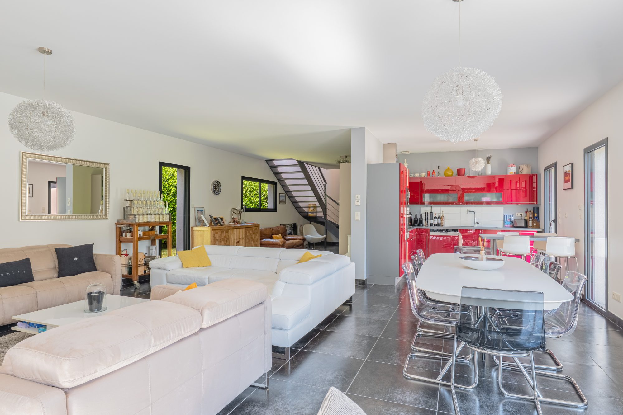 Centre Chazay d'Azergues, maison contemporaire