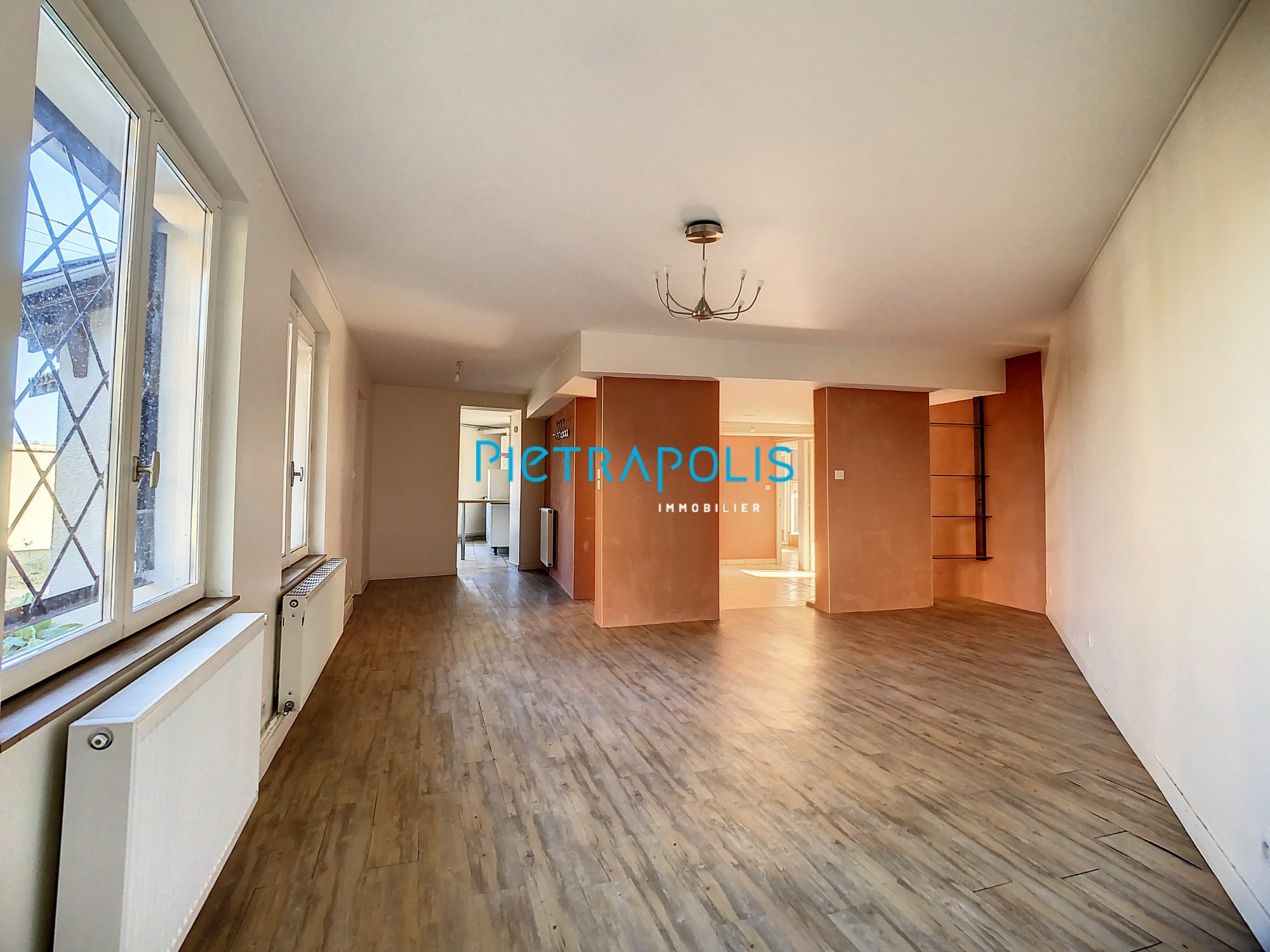 Maison de village 3 PCS 85 m² Châtillon-sur-Chalaronne 01400