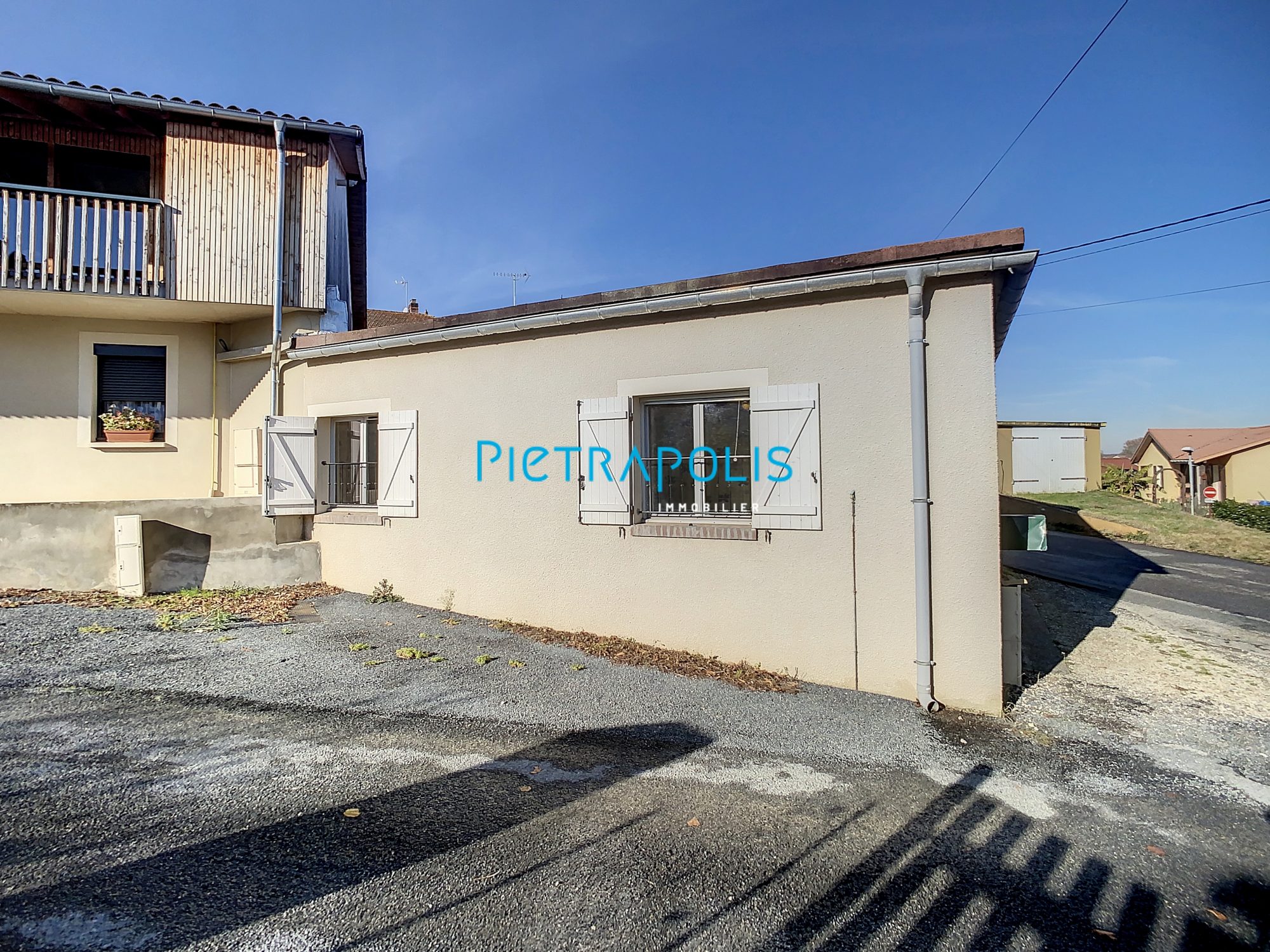 Maison de village 3 PCS 85 m² Châtillon-sur-Chalaronne 01400