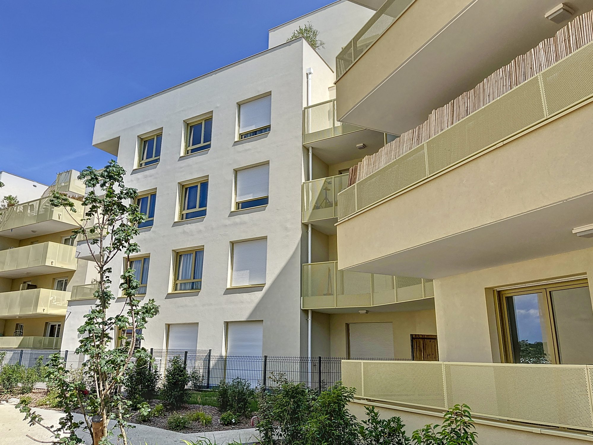 Appartement - 5 pièces - 111 m² - Rillieux-la-Pape (69140)