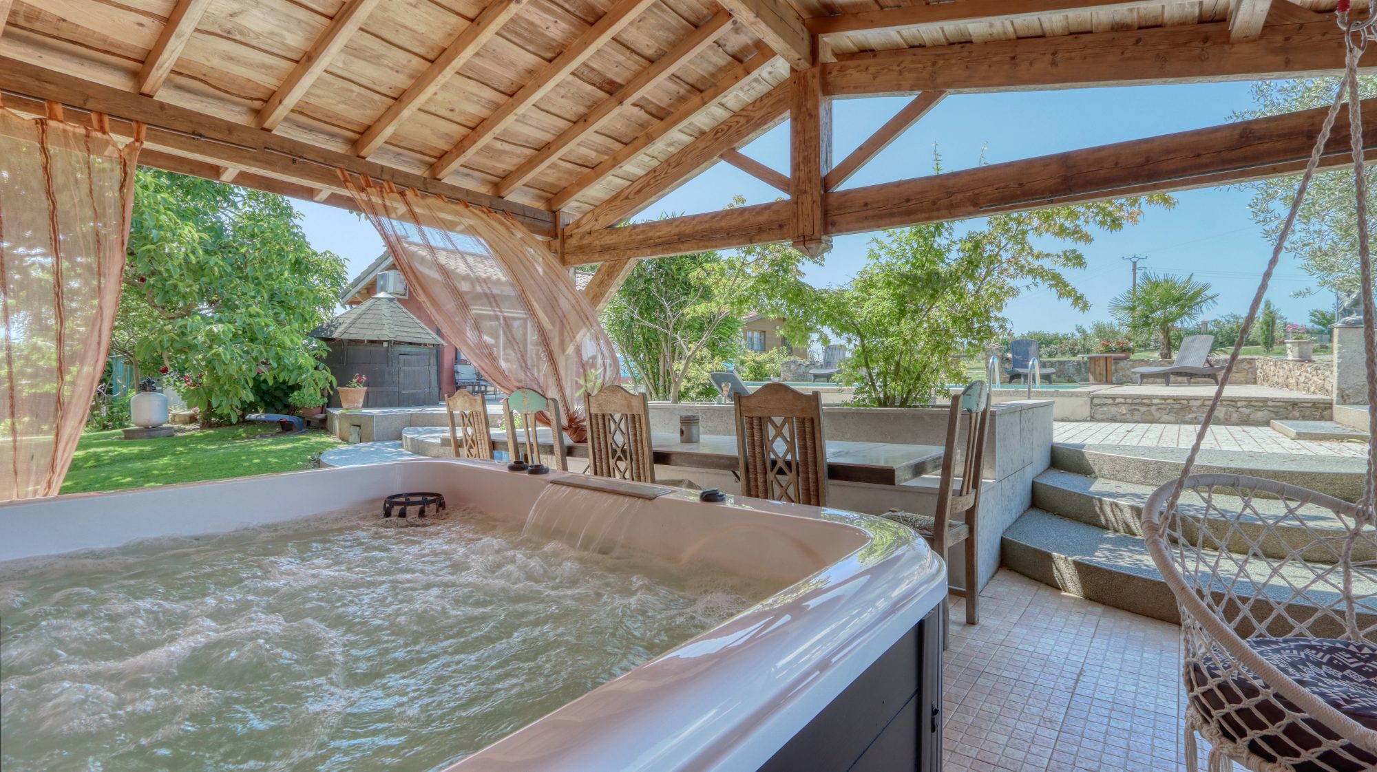 Rare domaine sur les hauteurs de Tupin et Semons Tupin-et-Semons 69420