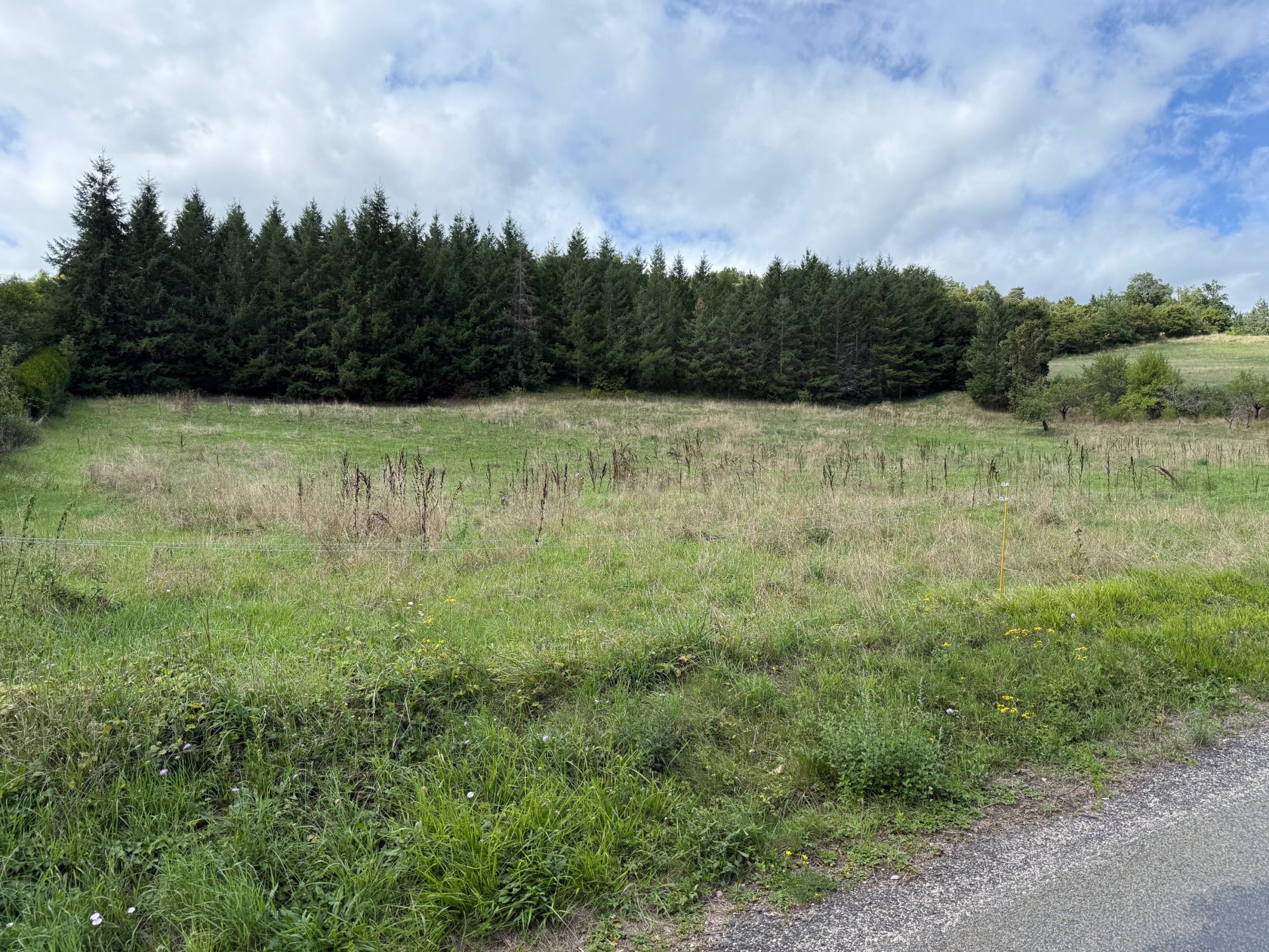 Terrain constructible proche centre Rosières !