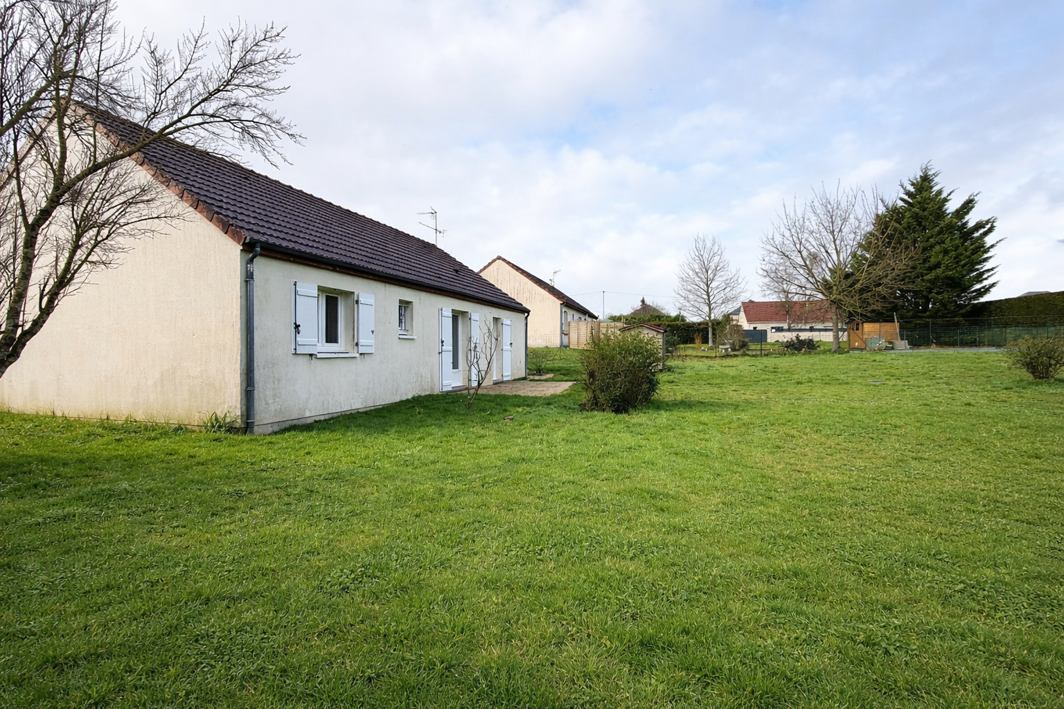 Maison Plain pied TAVERS