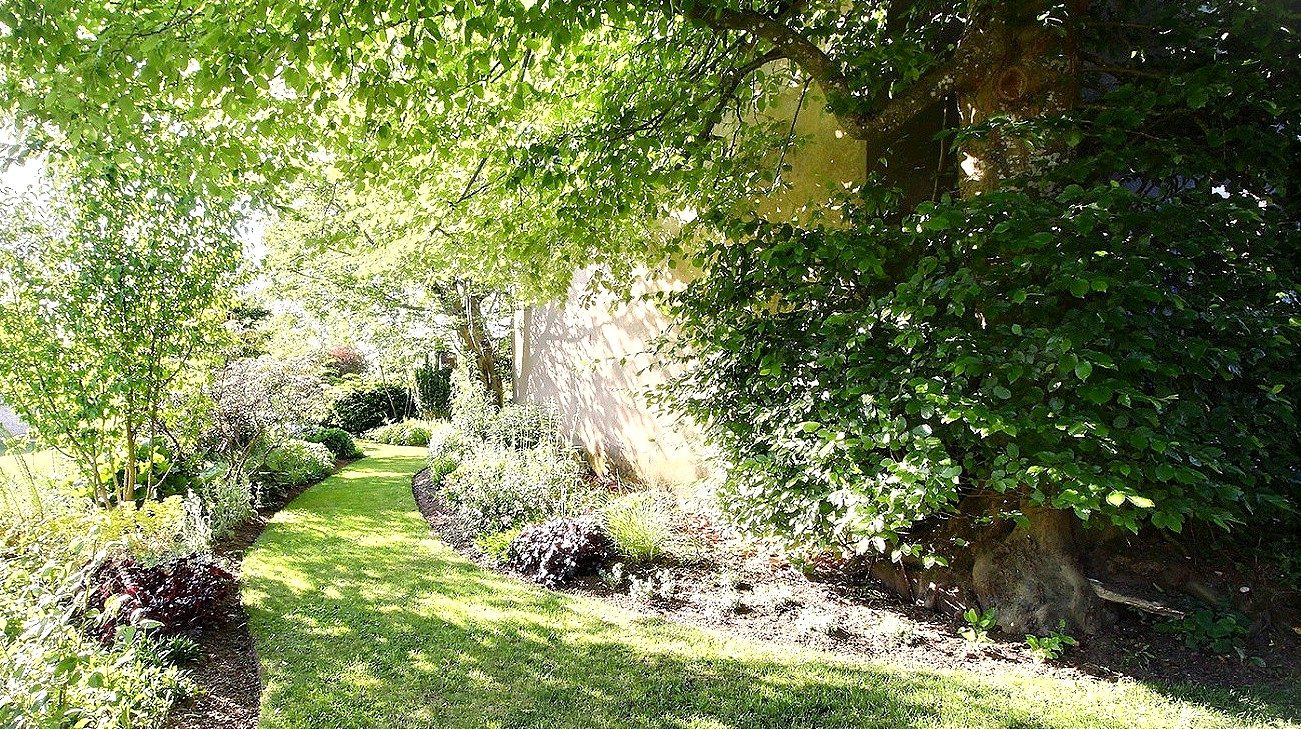 Chalon sur Saône : belle longère sur un hectare Chalon-sur-Saône 71100