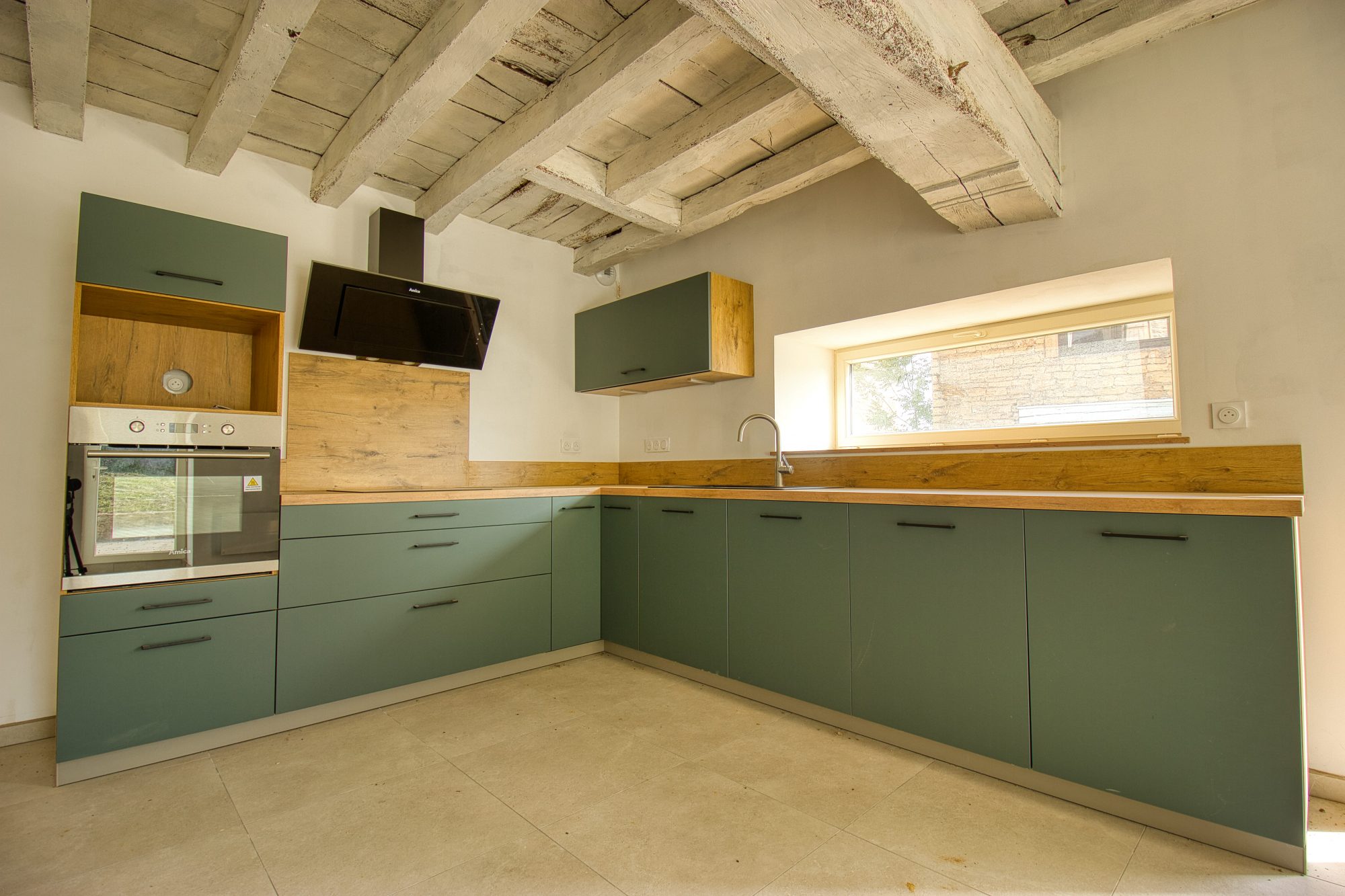 Maison - 6 pièces - 118 m² - Saint-Maurice-de-Satonnay (71260)