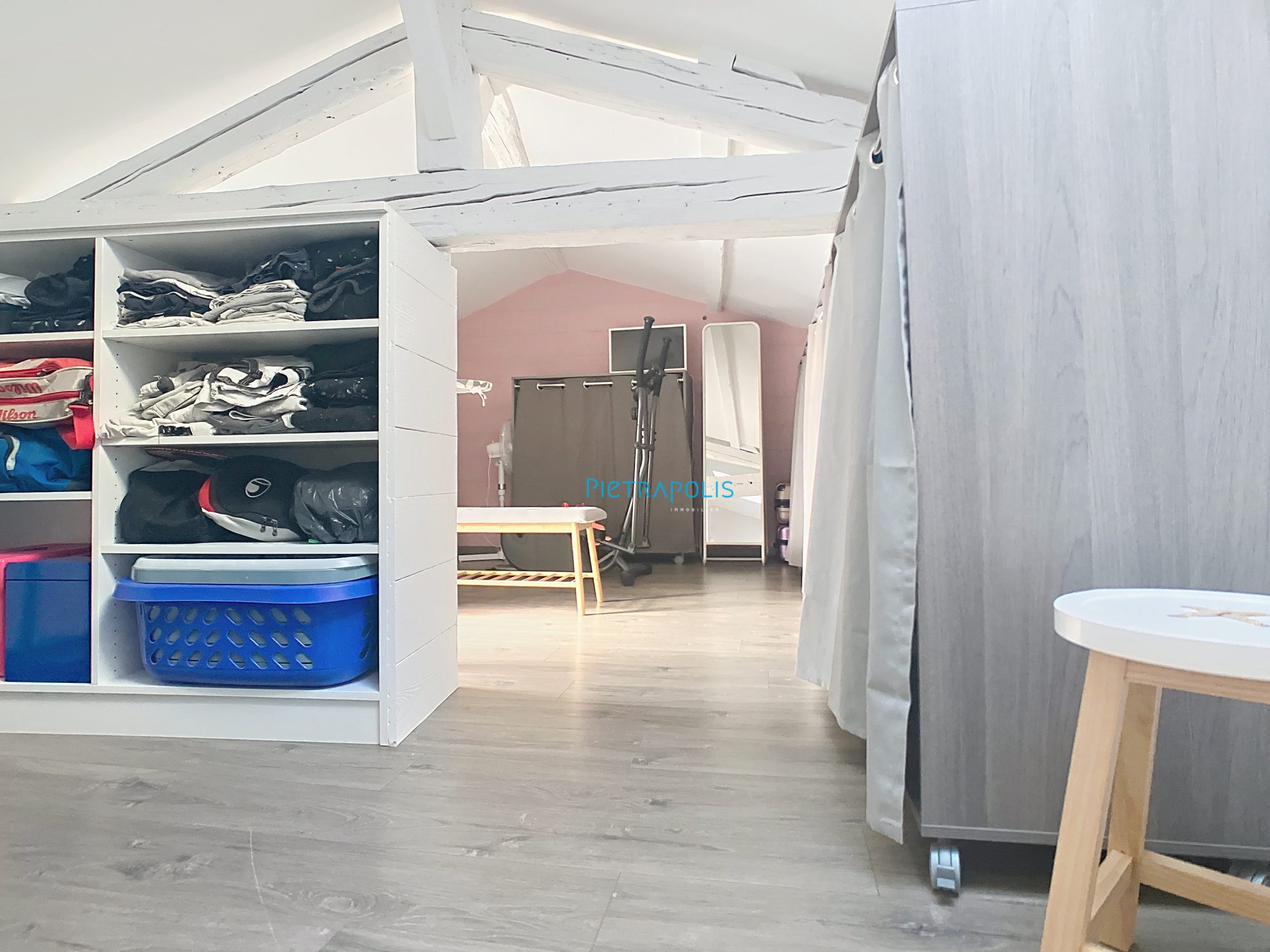 Maison 3 chambres - terrasse- extérieur utilisé en parking Saint-Lager 69220