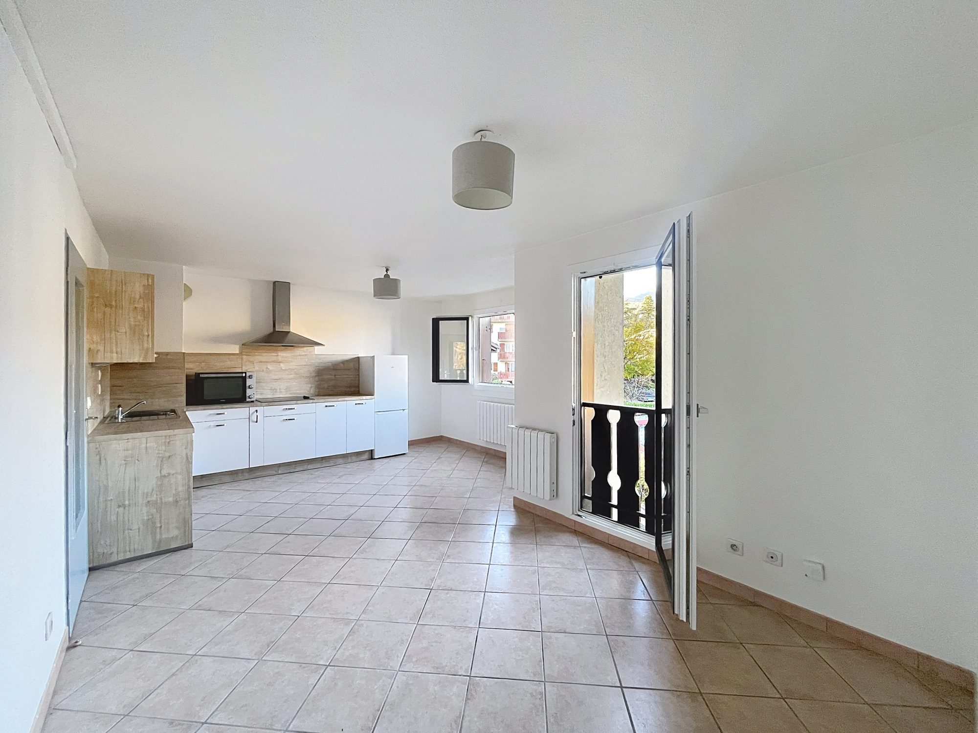 Appartement de Type T2 d'environ 47m² Gex 01170