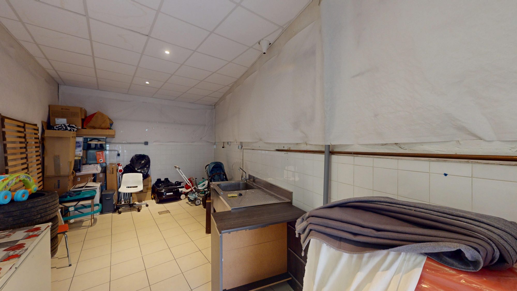 Appartement et local commercial Le Chambon-Feugerolles 42500