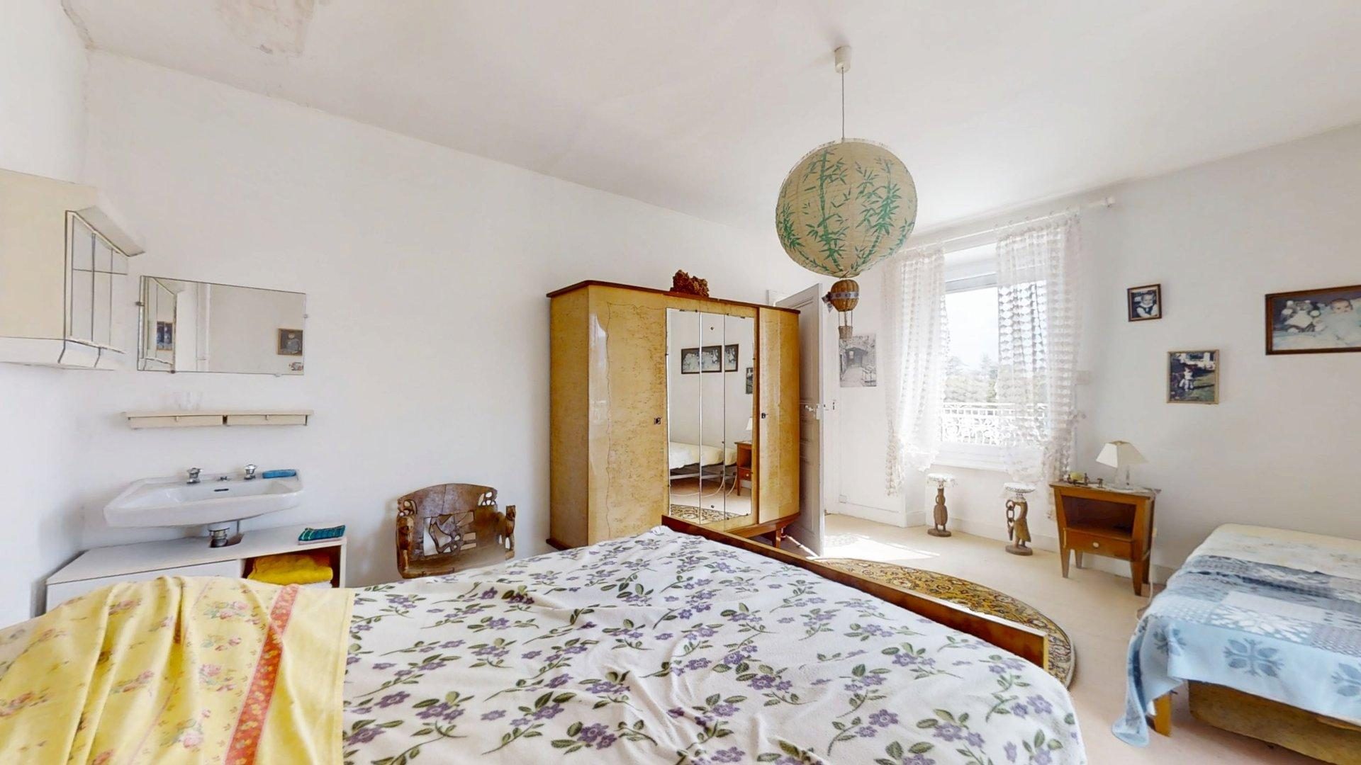 Maison avec dépendances sur un terrain constructible Davézieux 07430