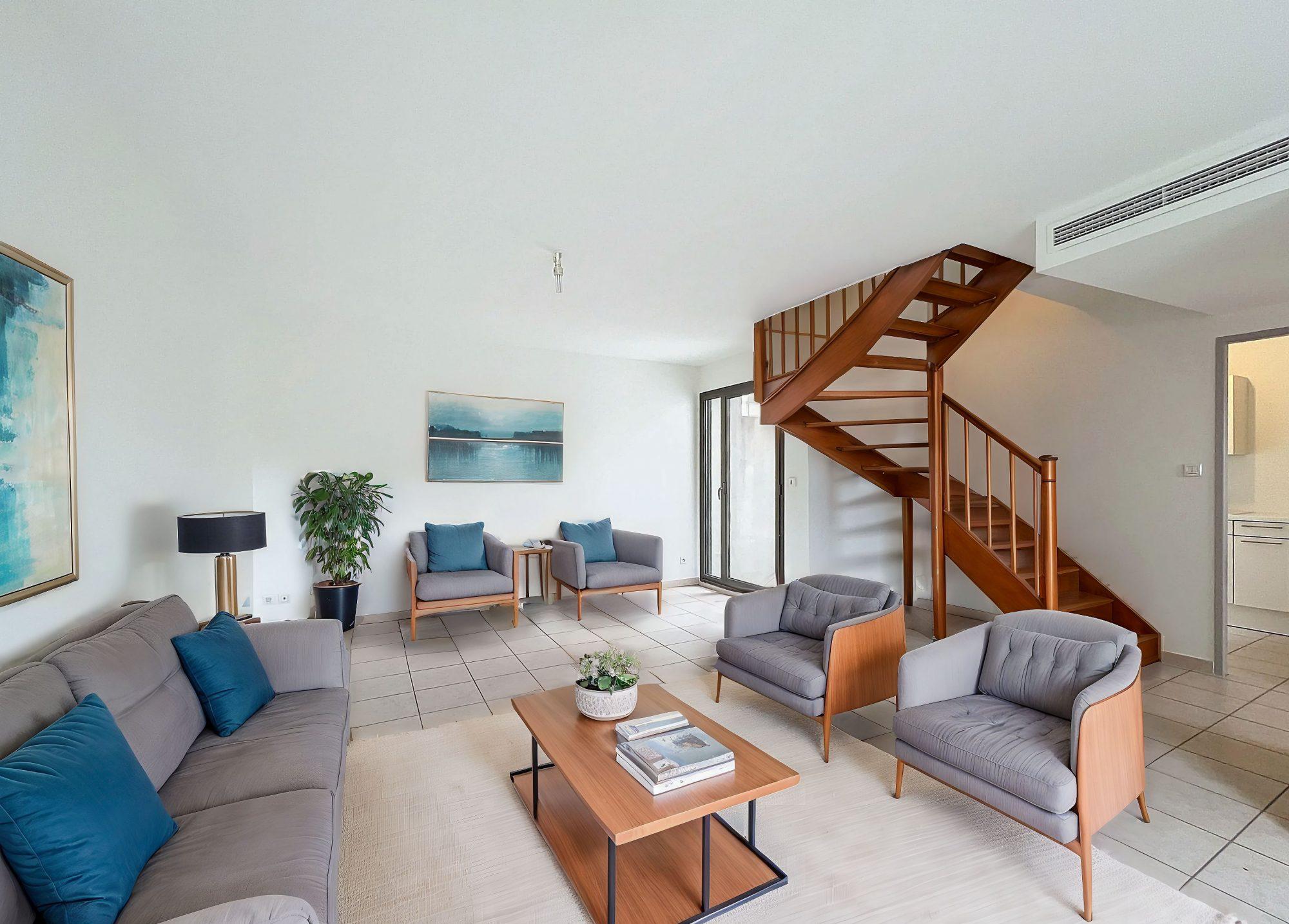 T3 EN DUPLEX - PARKING ET TERRASSE - LYON 5