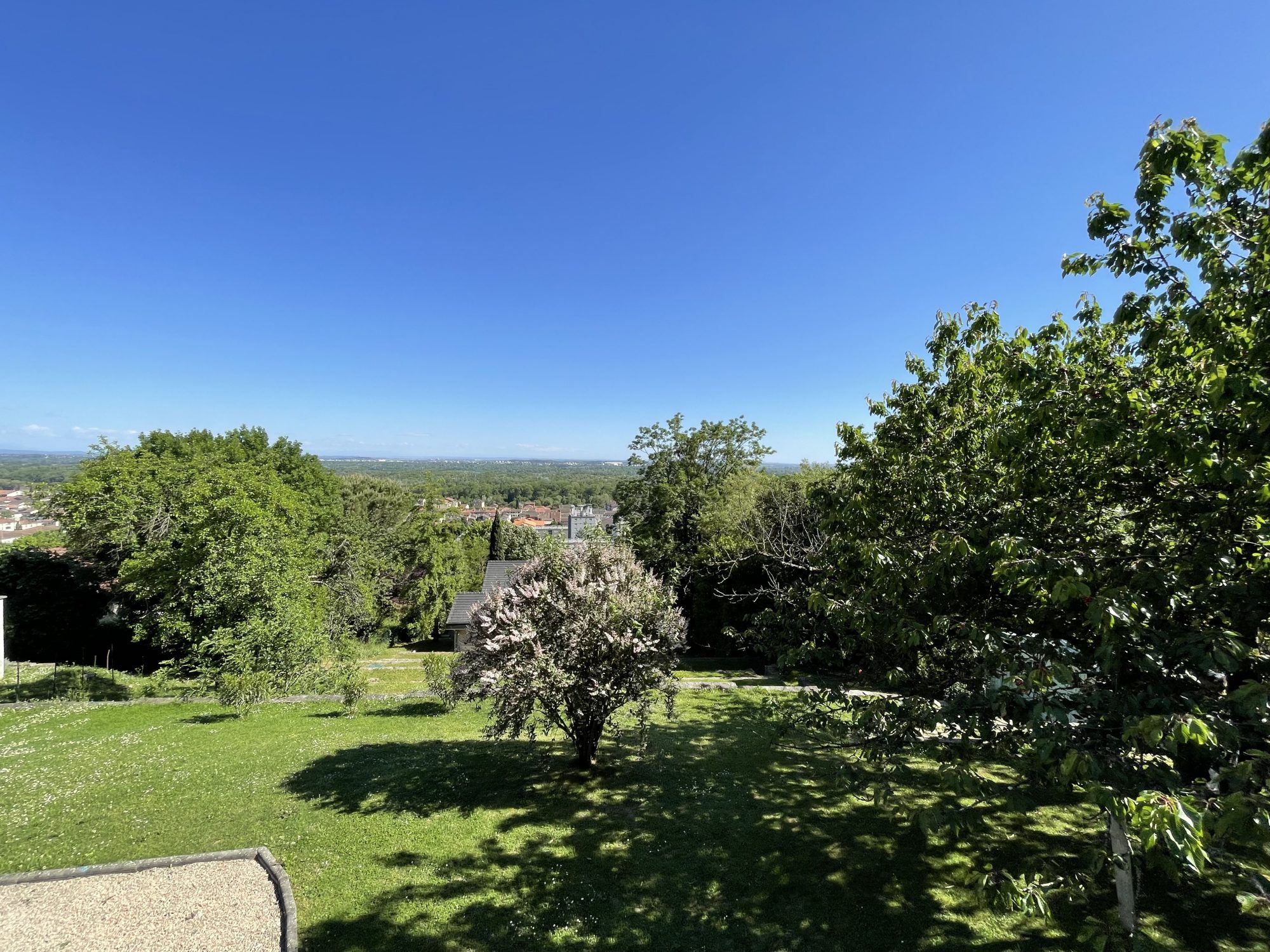 Propriété d'exception- 6 pièces - Vue panoramique - terrain 1682 m² - terrain 16 Miribel 01700