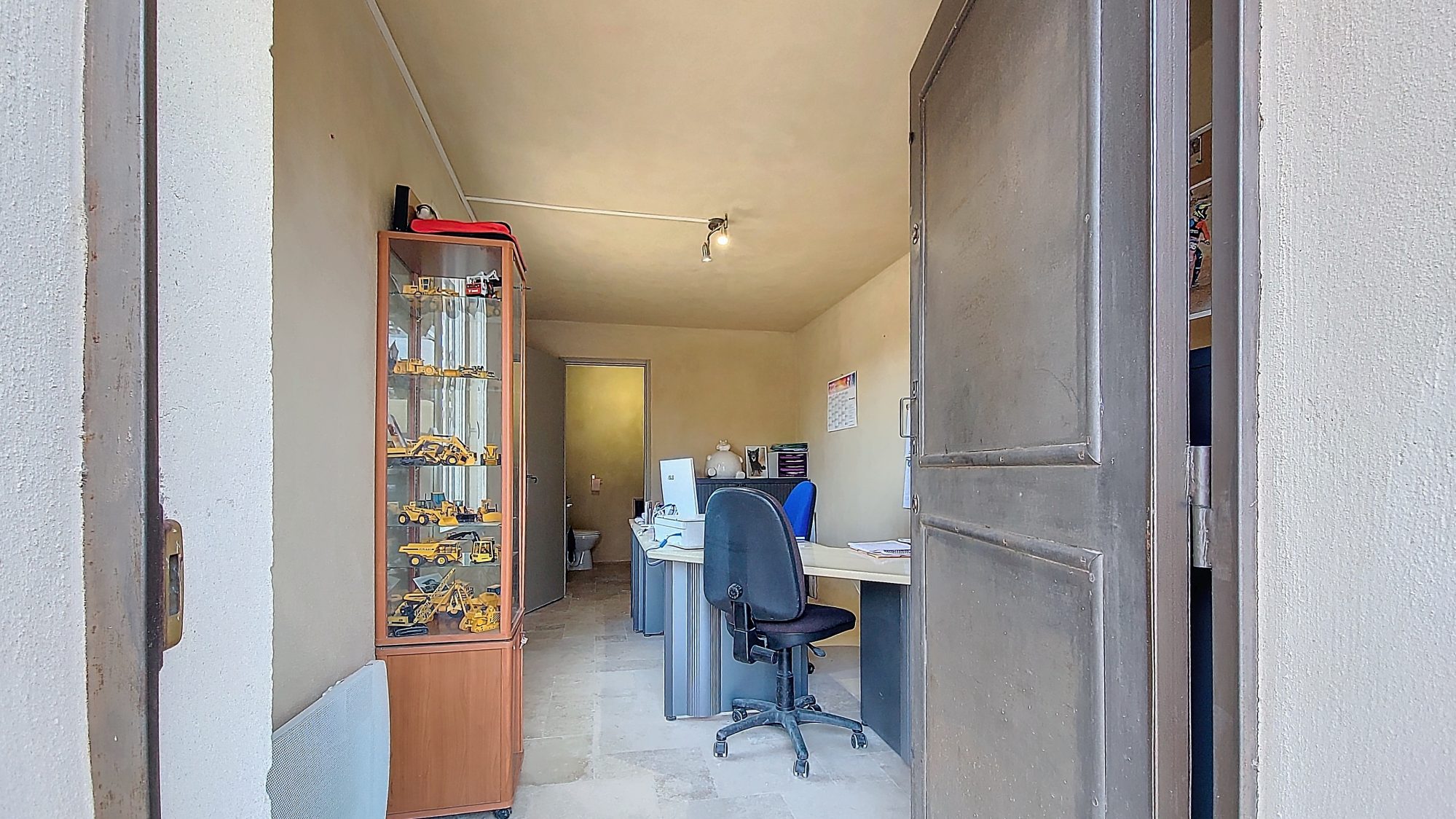 Grande Maison Familiale 180 m2 avec appartement indépendant -  Terrain de 4630 m2 Courthézon 84350