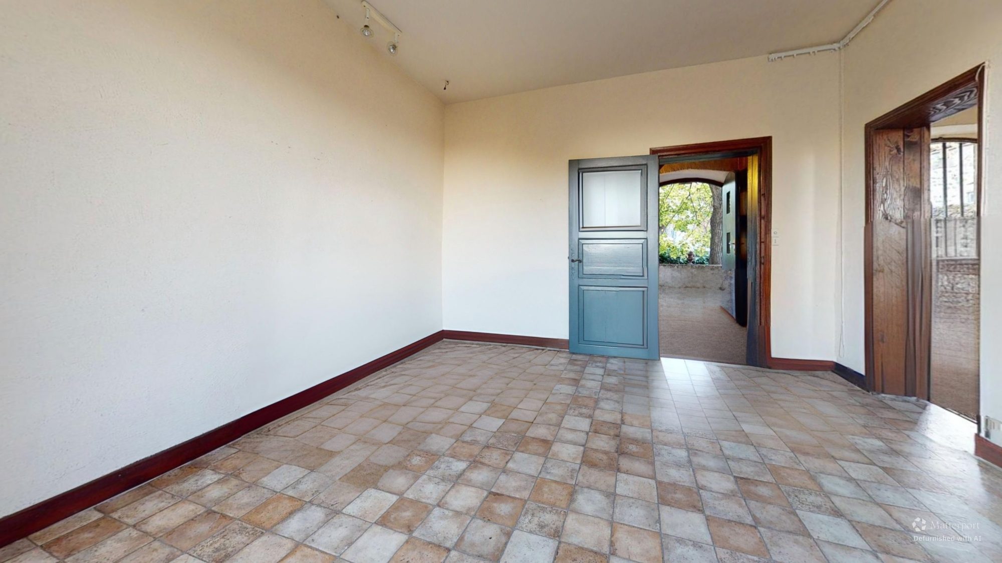 Maison - 11 pièces - 243 m² - Villeneuve (63340)