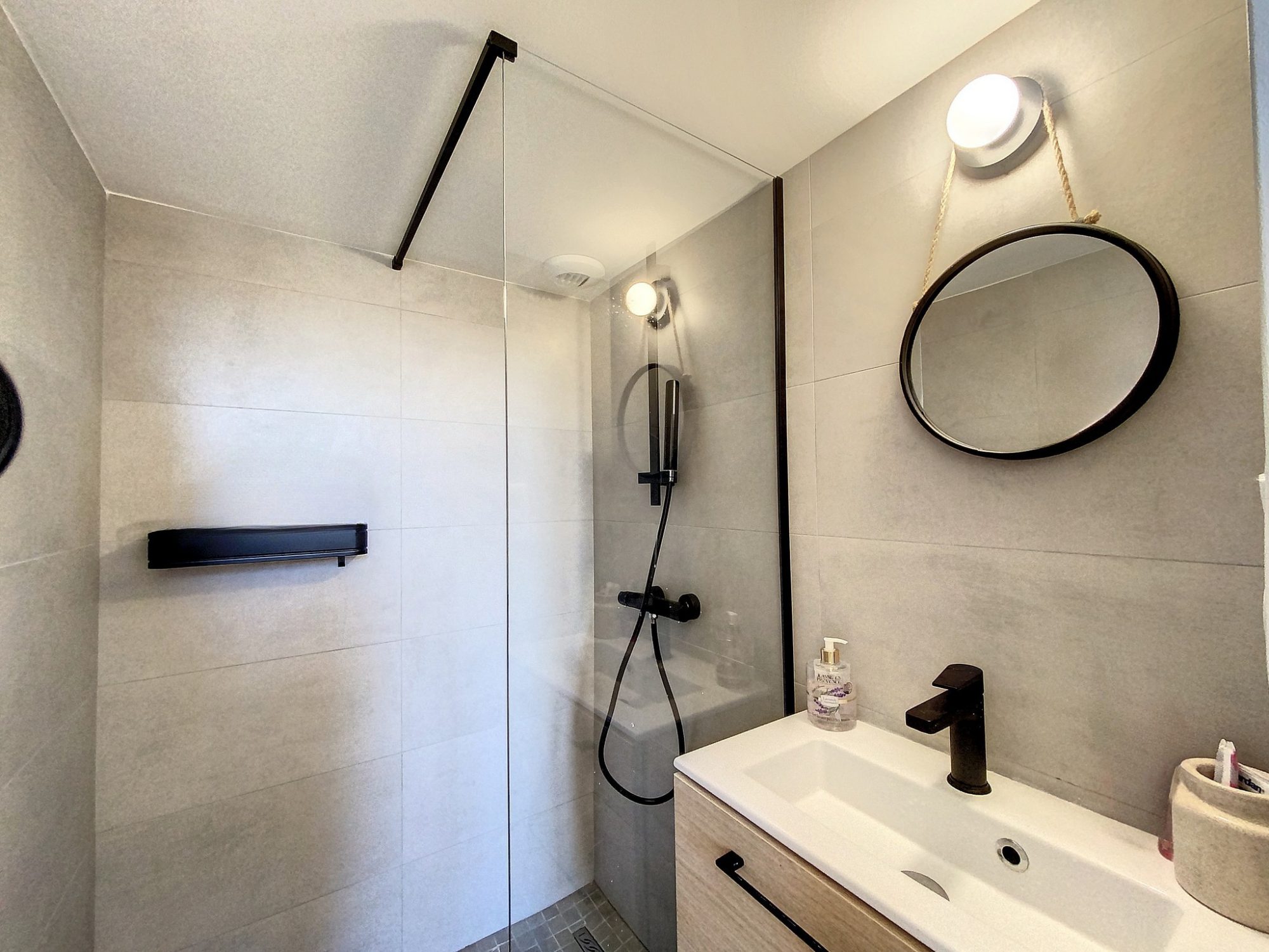 SETE : Centre Ville, Vue Quai, appartement T3, 95 m² Sète 34200