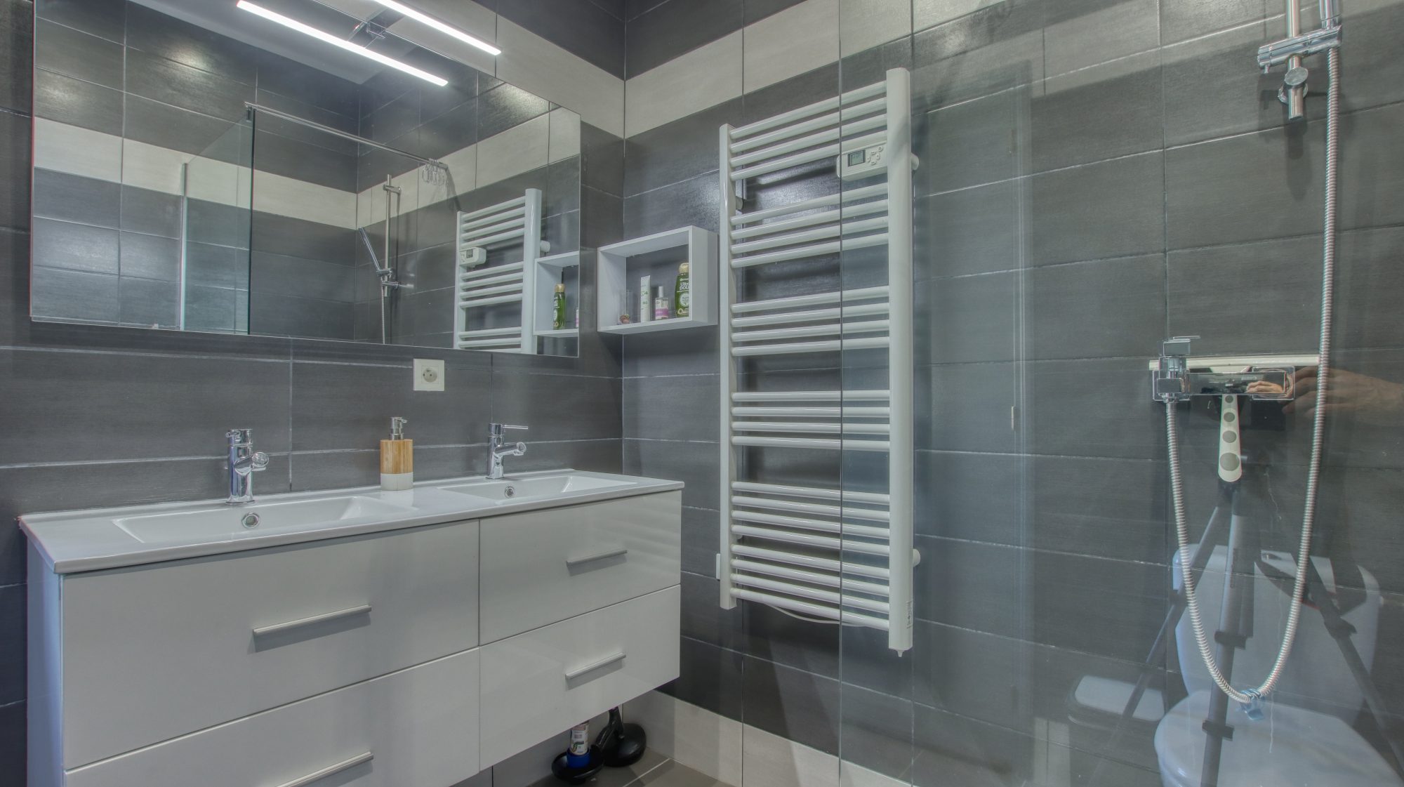 Magnifique bâtisse en pierre Étoile-sur-Rhône 26800