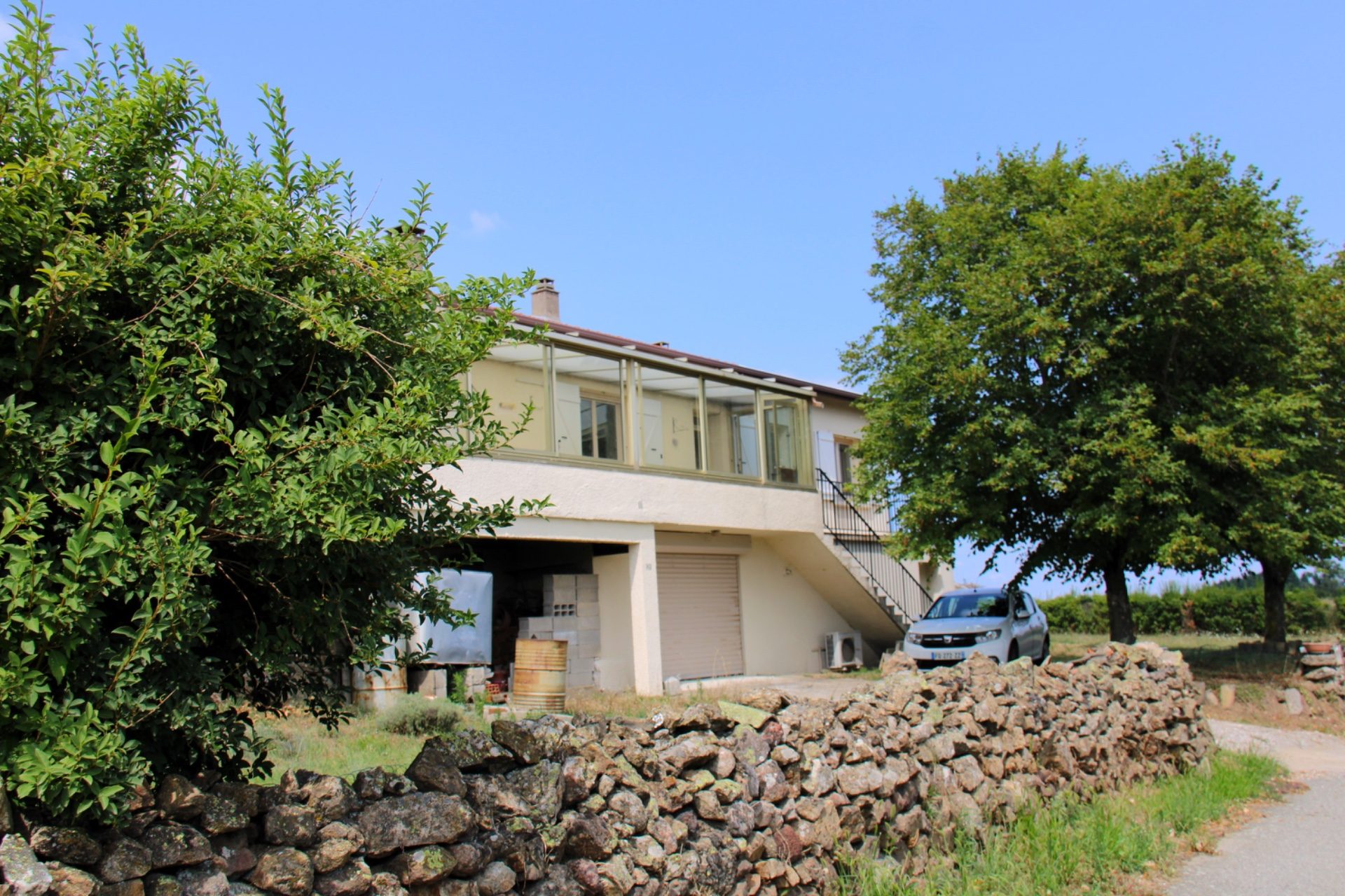 Maison T5 avec garage et terrain de 3000m2