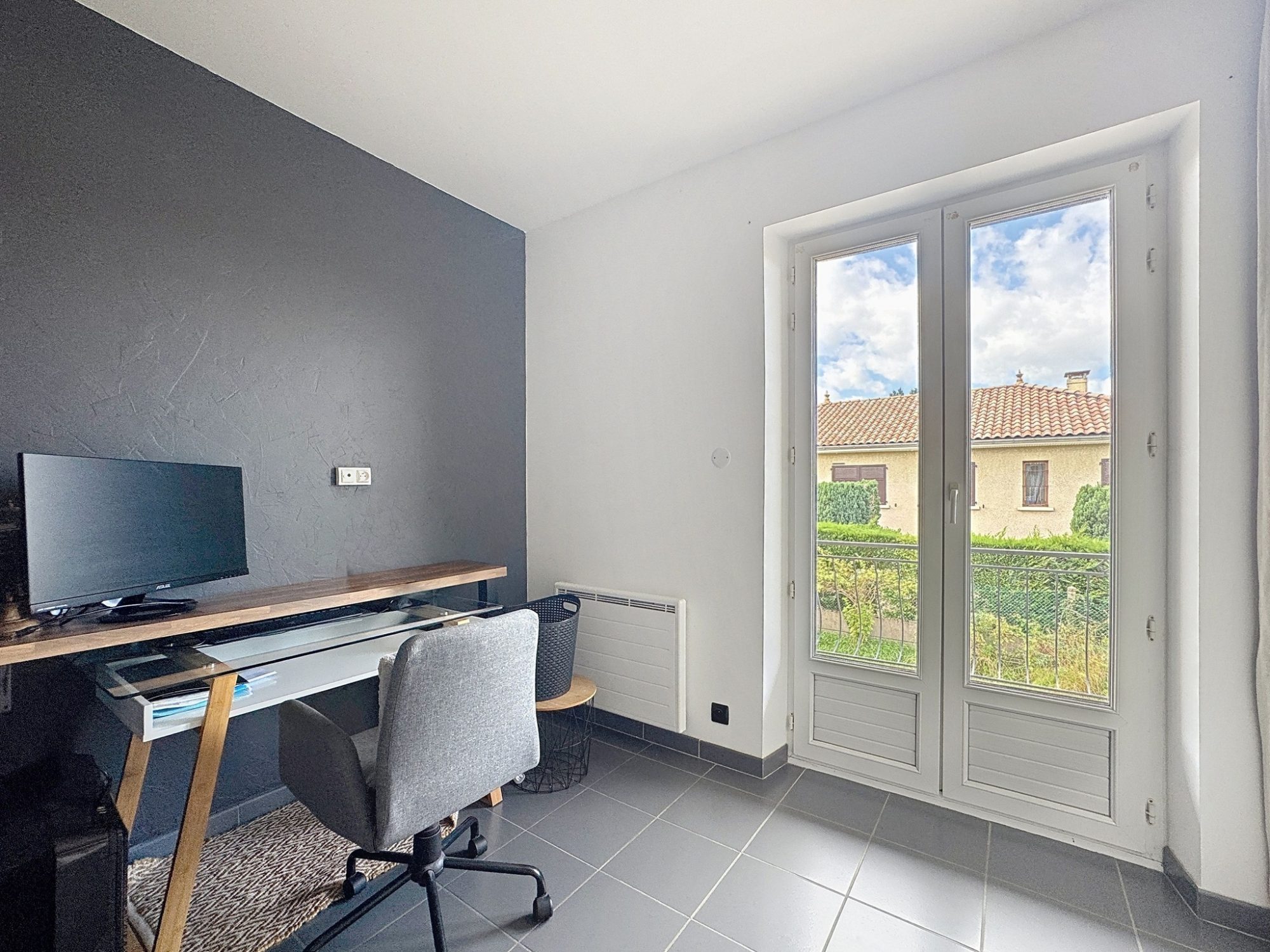 Maison - Misérieux - 3 chambres - Piscine Misérieux 01600