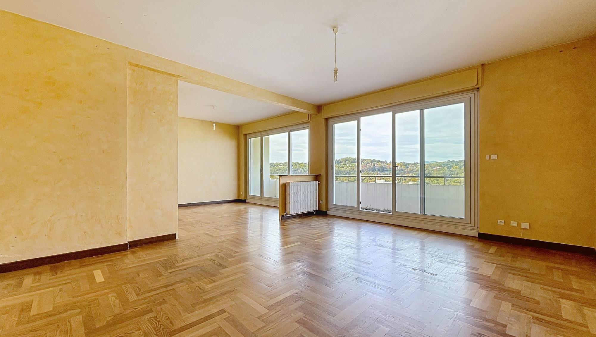 Appartement traversant 92 m² carrez– Étage élevé, vue dégagée, fort potentiel Sainte-Foy-lès-Lyon 69110