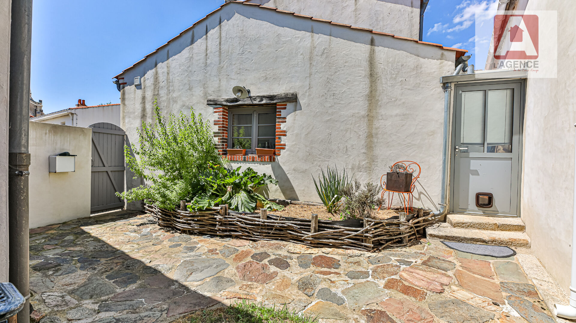 Maison SAINT JULIEN DES LANDES 85150