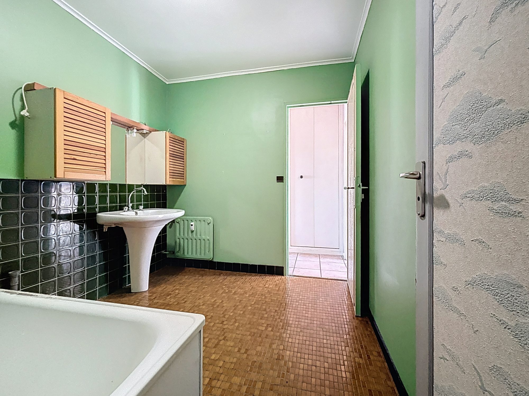 T4 - 113 m2 - fort potentiel - cave et garage Rillieux-la-Pape 69140