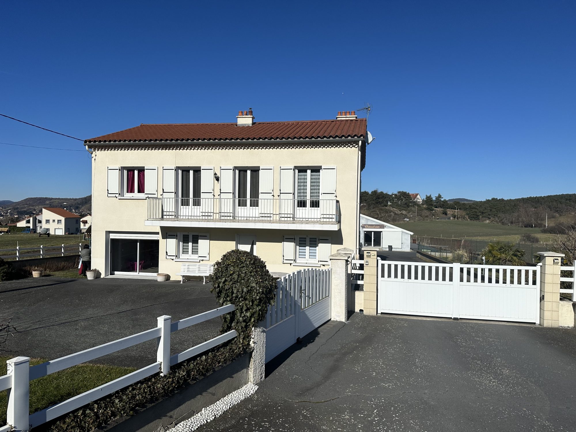 Maison d'habitation avec Batiment