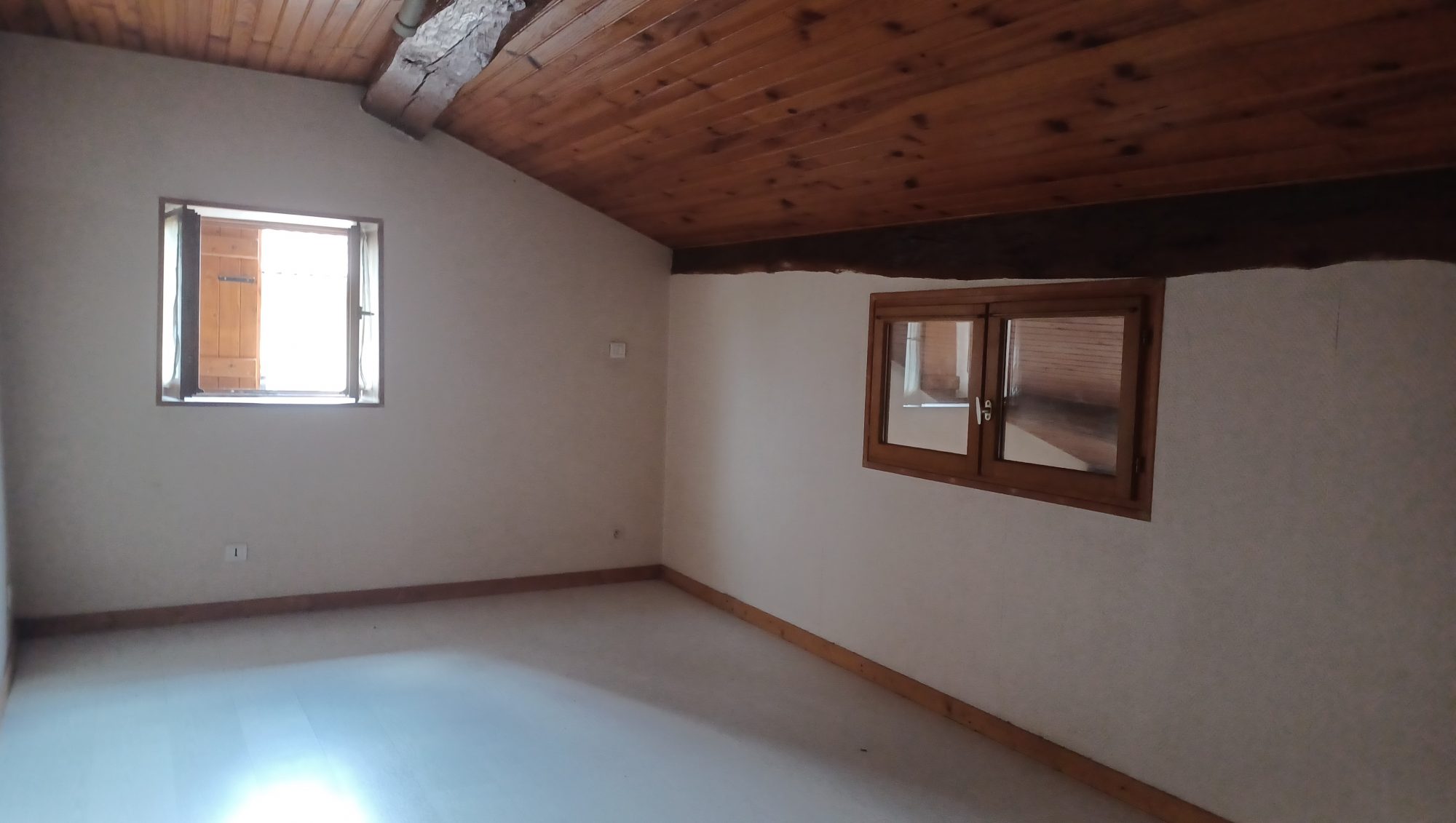 MAISON DE VILLAGE Le Villars 71700