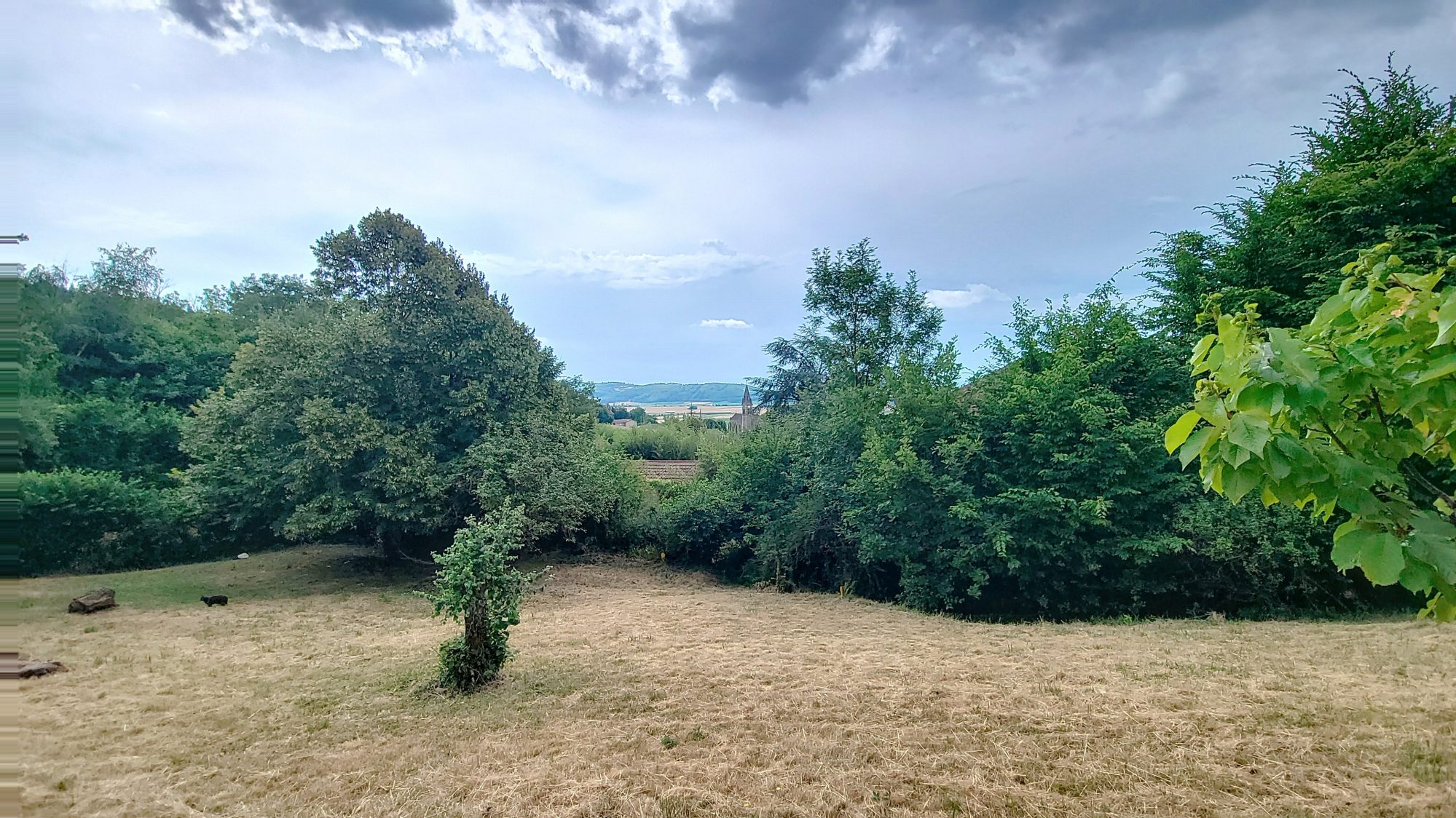 Terrain Constructible dans cadre privilégié Porte-des-Bonnevaux 38260