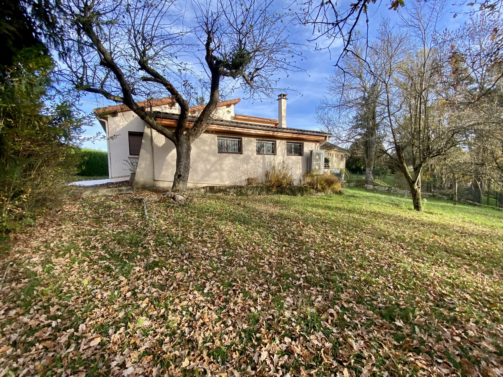 Maison 123m2 plan pied + garage et terrain clos 3000 m2