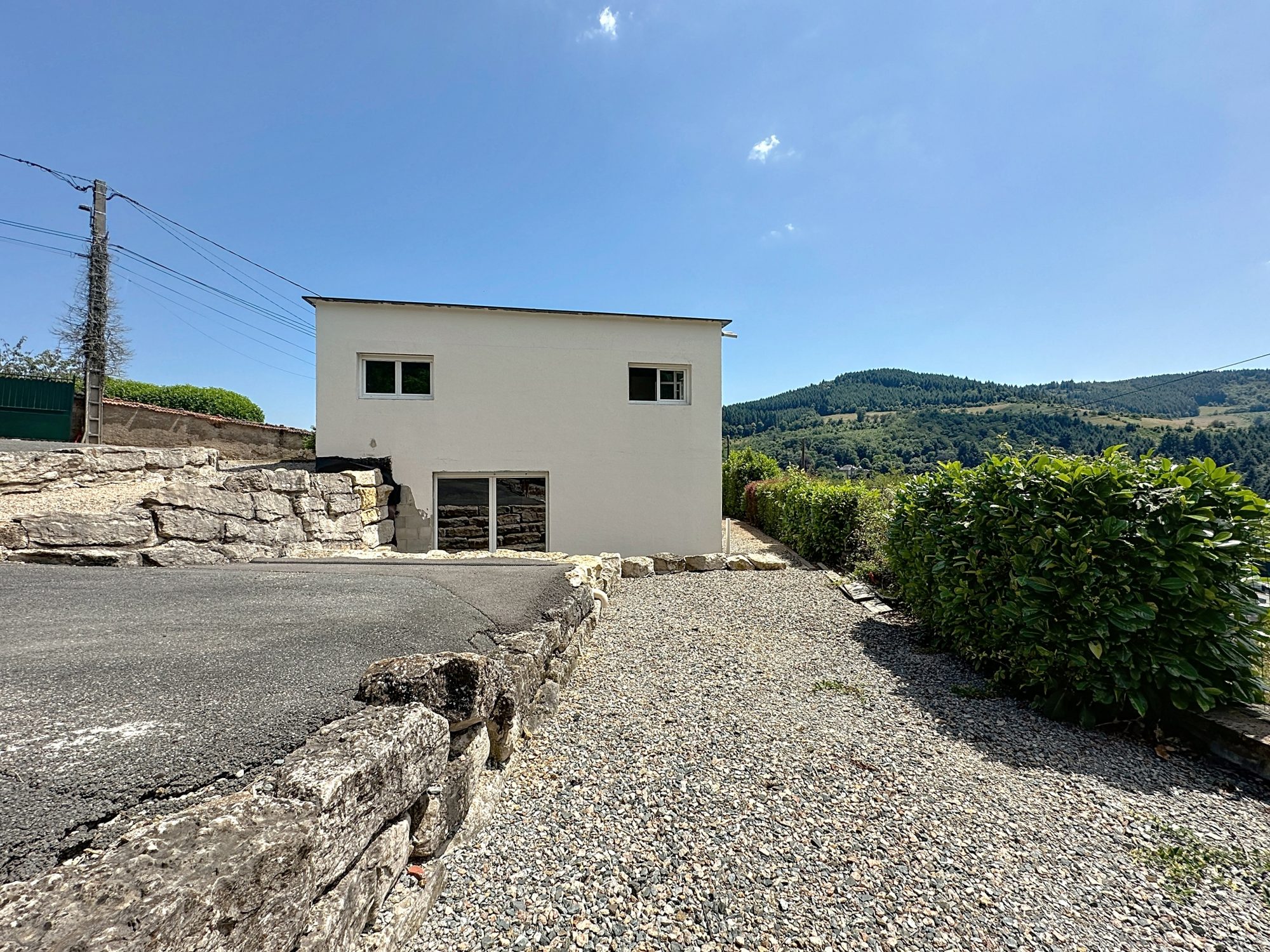 Maison spacieuse, lumineuse sans aucuns travaux intérieur à prévoir Tarare 69170