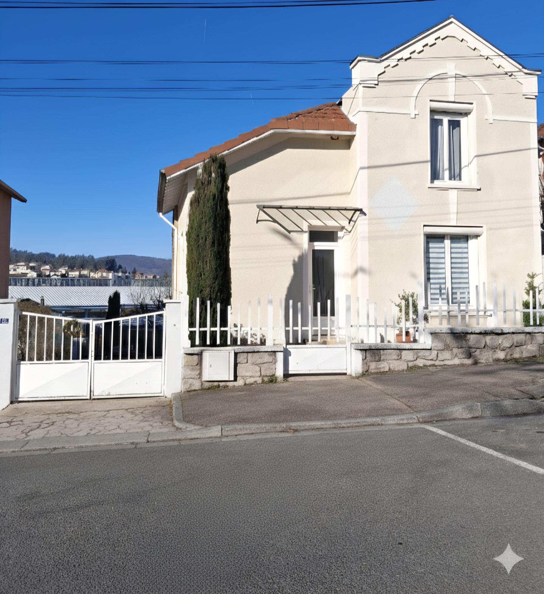 Maison - 7 pièces - 133 m² - Firminy (42700)