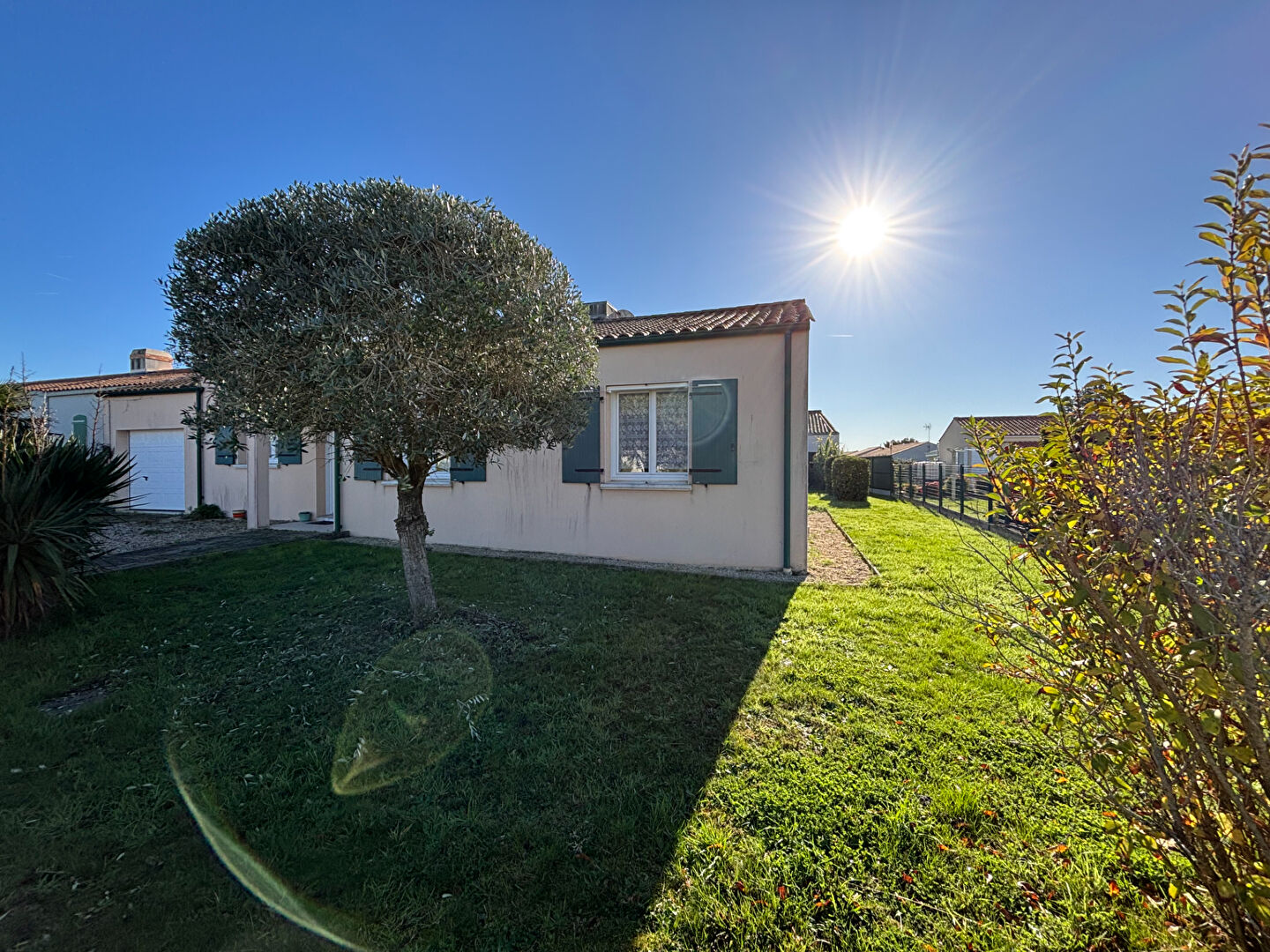 Maison L Aiguillon Sur Vie  3 chambres