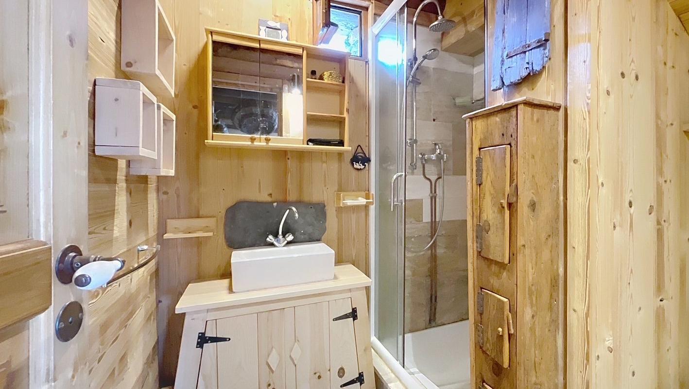 Maison de Montagne face à la Meije La Grave 05320