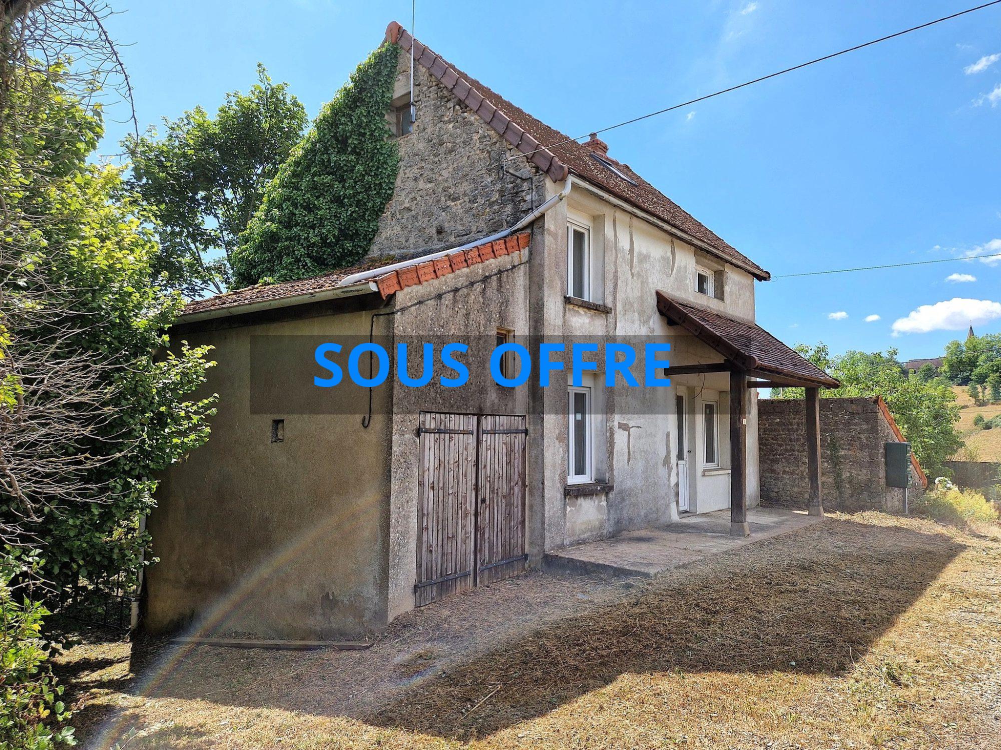MOROGES : maison de 75m² avec jardin.