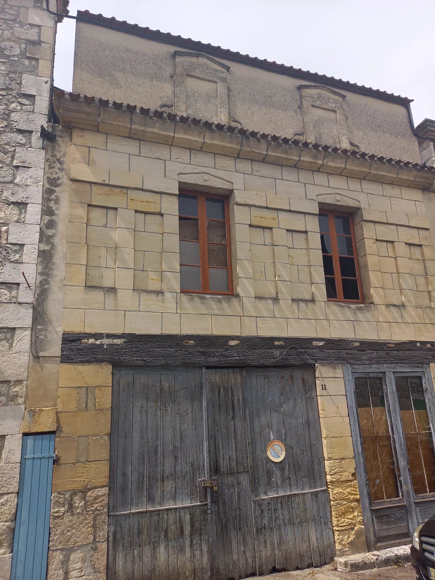 LOCAL ARTISANAL/HABITATION