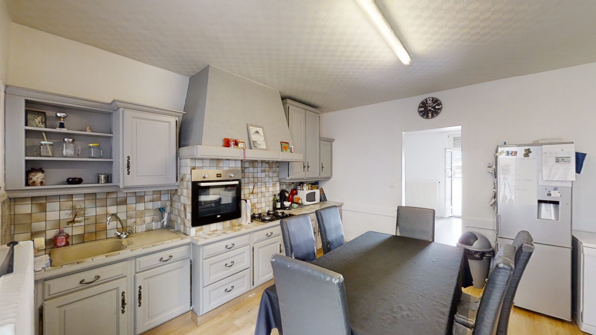 Maison 87m2,  2 CHAMBRES (POSSIBILITÉ 3), GARAGE, TERRASSE, COMBLES AMÉNAGEABLES, PROCHE COMMODITÉ. Unieux 42240