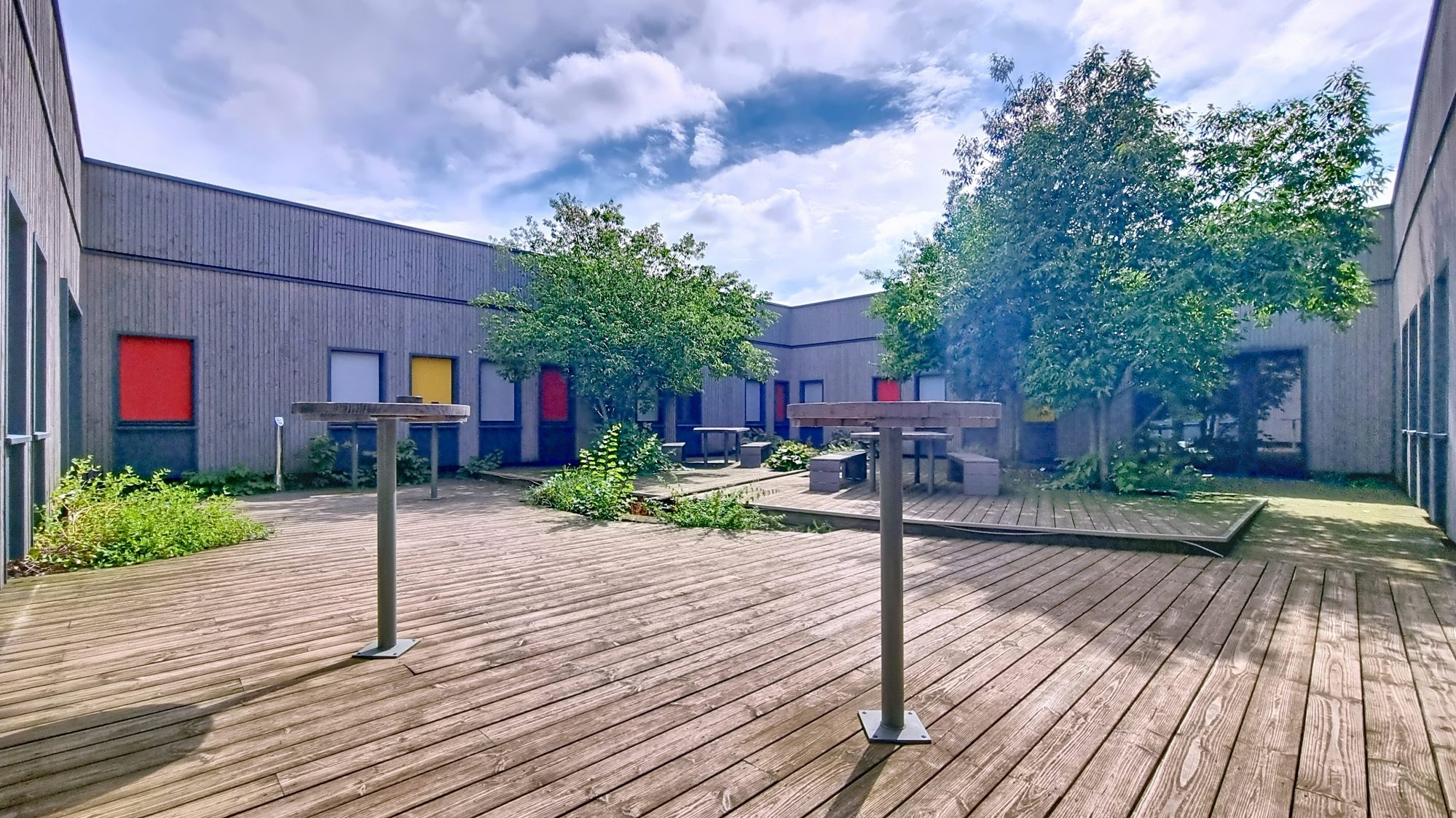 Local professionnel 399m² - Vénissieux Vénissieux 69200