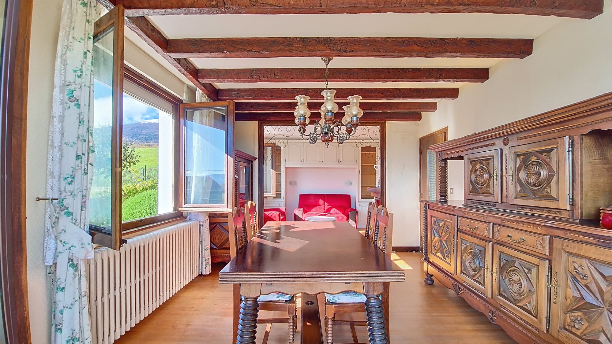 Ensemble immobilier de 2 maisons individuelles Thoiry 01710