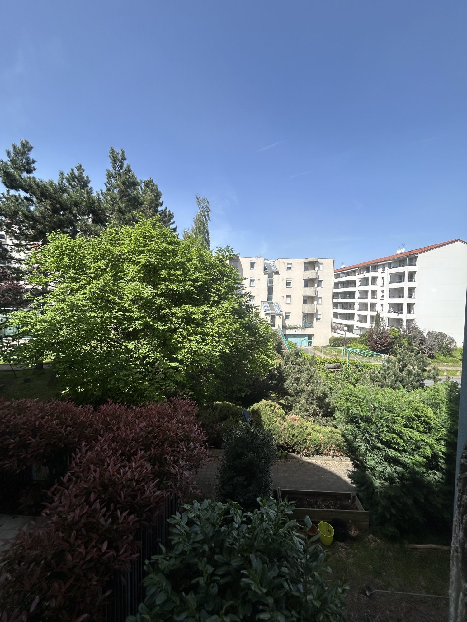 Appartement - 3 pièces - 75 m² - Saint-Étienne (42100)