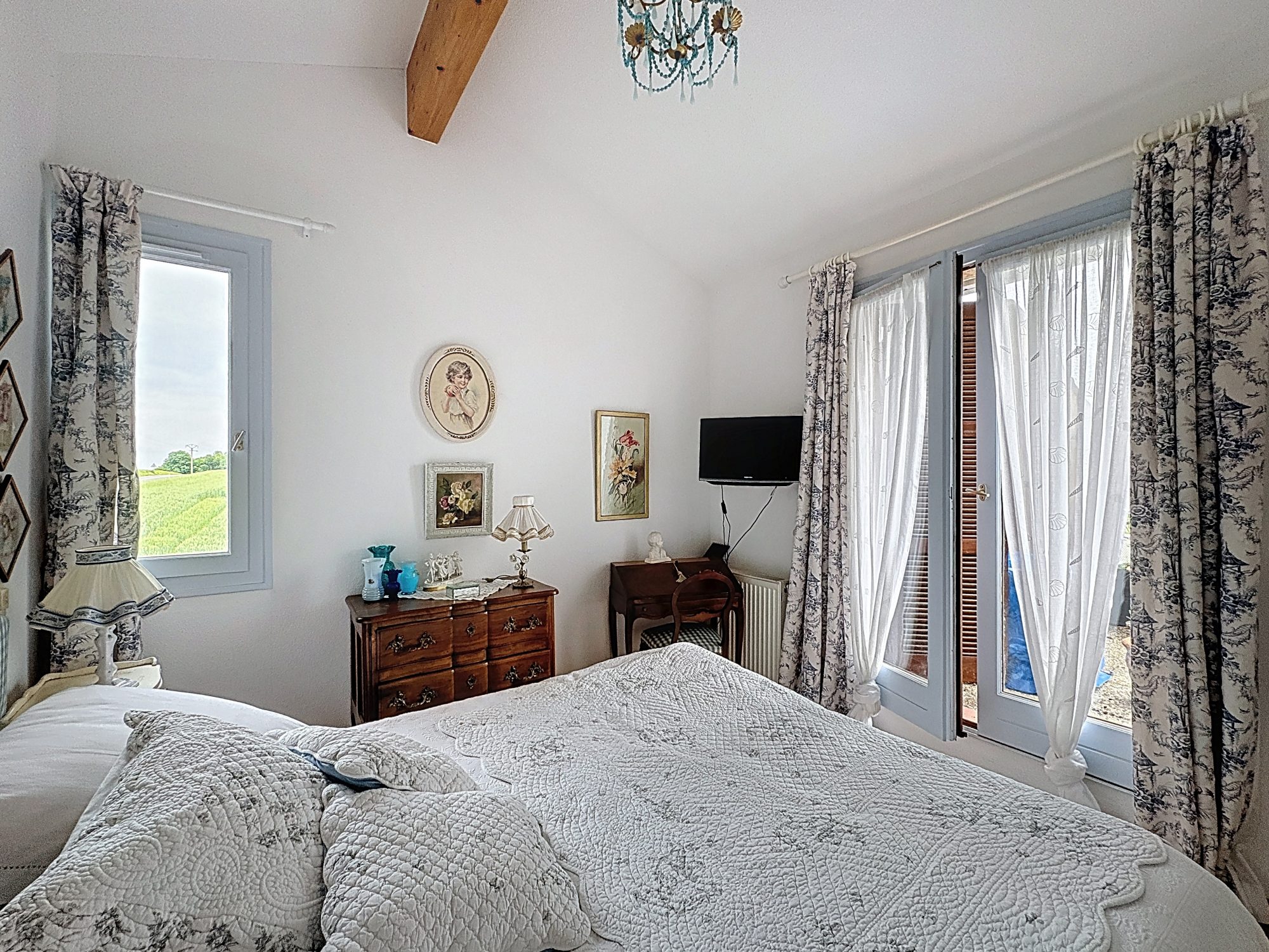 T3 dernier étage avec terrasse à vivre Tramoyes 01390