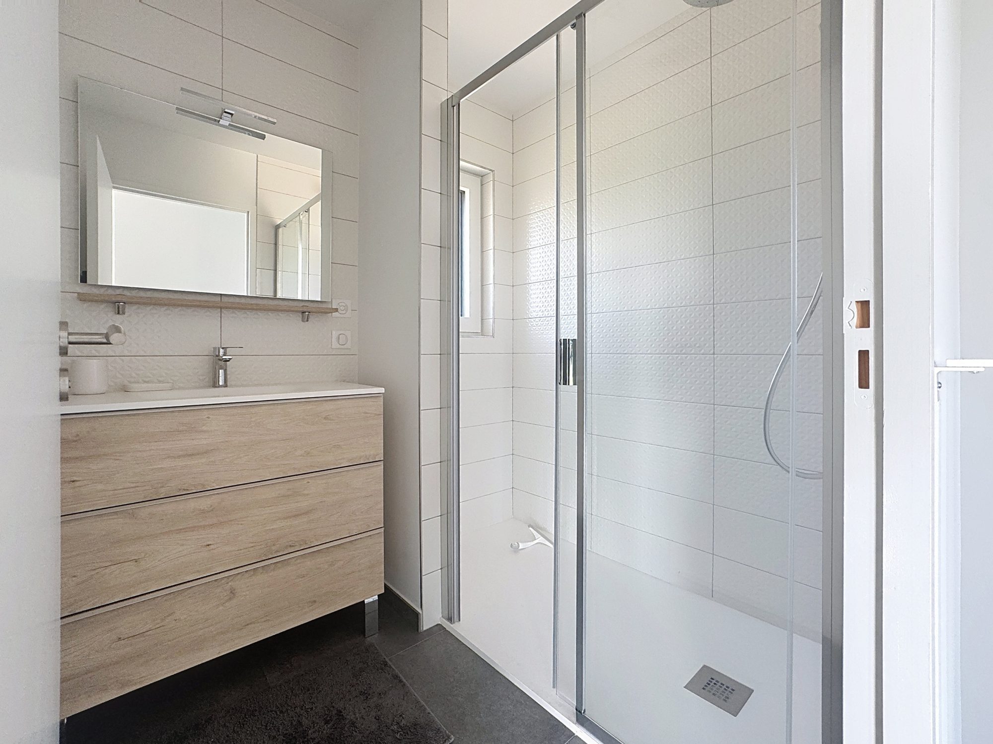 MAISON PASSIVE-3 CHAMBRES-GRANDE PICE DE VIE-JARDIN Digoin 71160