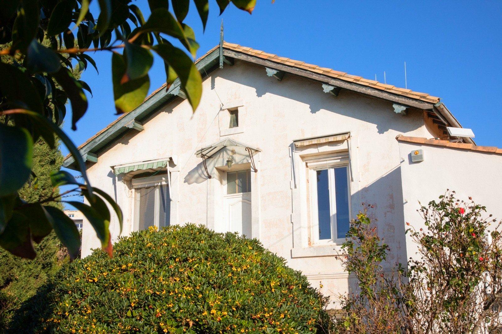 BEZIERS : Sur une parcelle de 660 m² maison R+1 de 160 m².