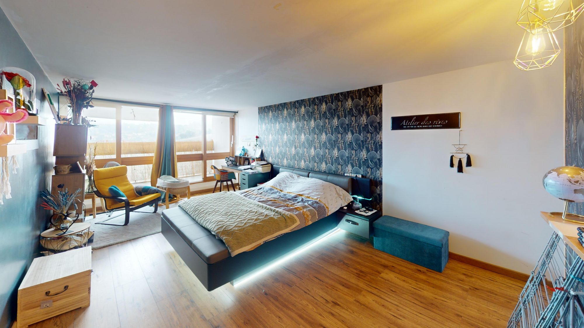 LE CORBUSIER. Apt t5 de 128m2 hab + balcons Firminy 42700