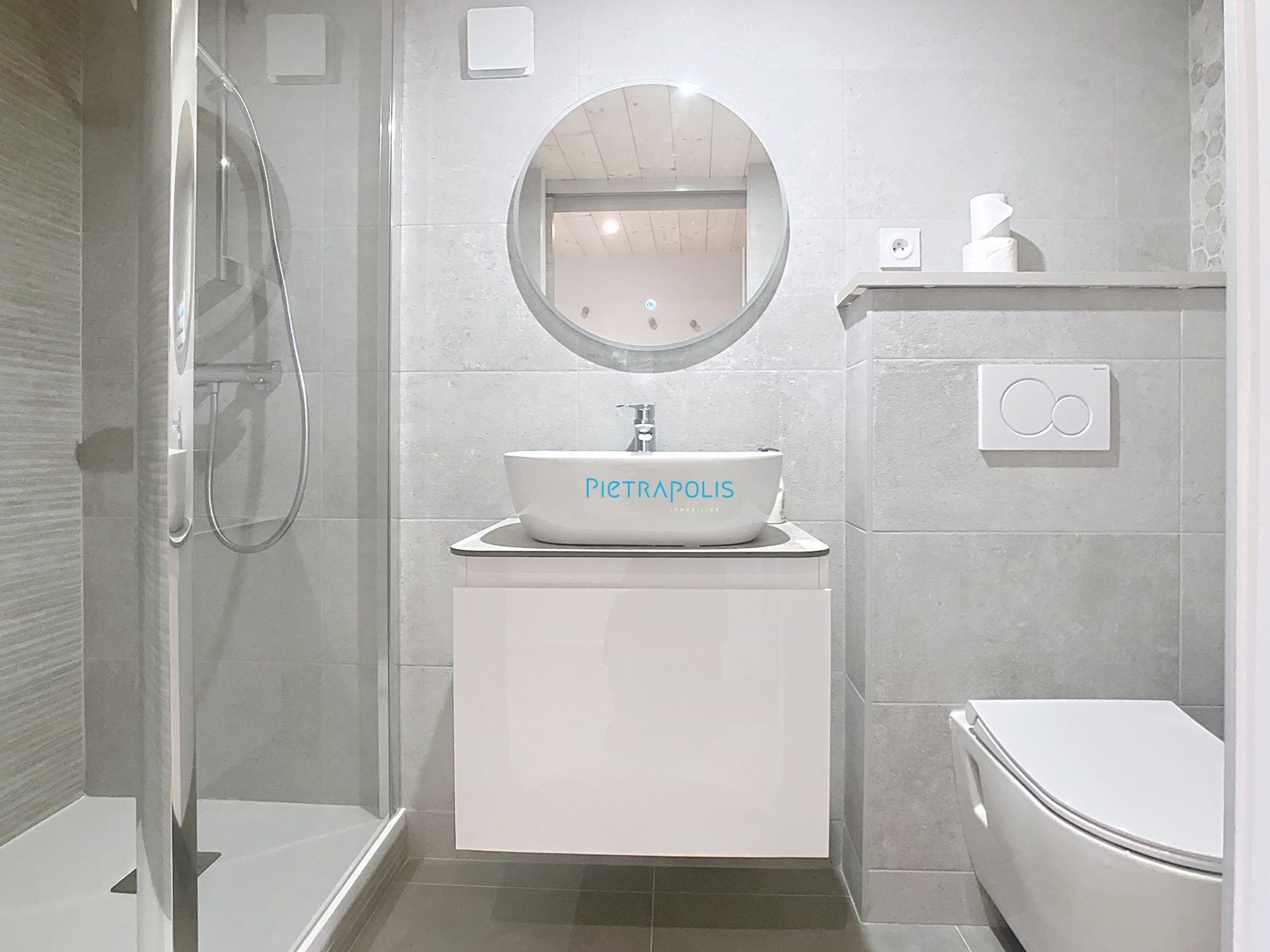 Logement - rénové 100% - 3 chambres - garage Villefranche-sur-Saône 69400