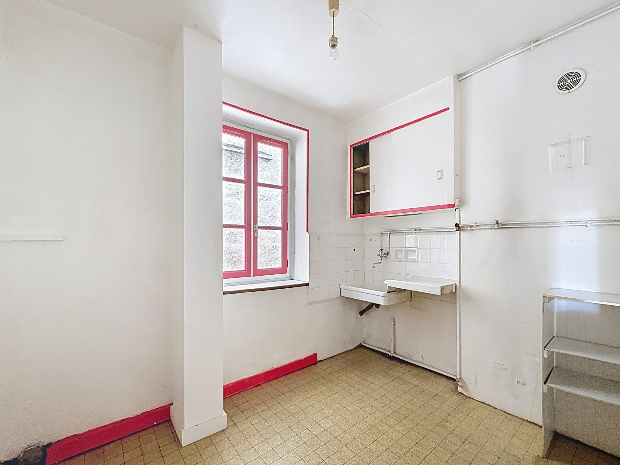 SOUS OFFRE - T4 de 82 m² avec vue imprenable à 200 m du métro Croix Rousse Lyon 69004