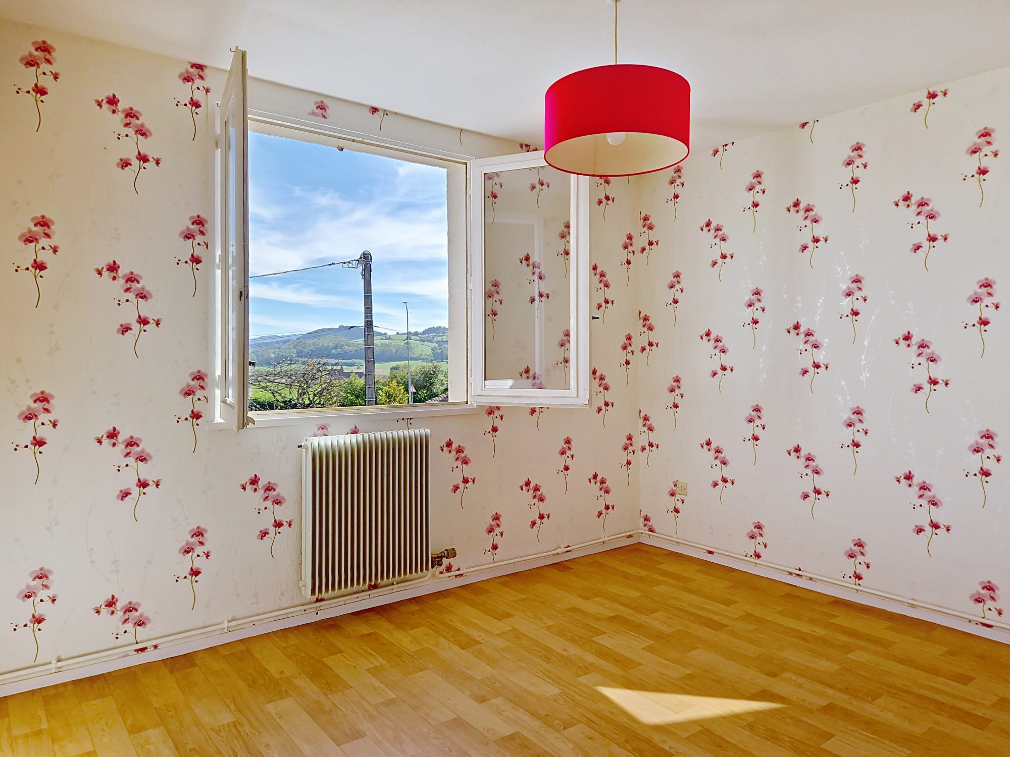 Maison 4 chambres avec garage La Clayette 71800
