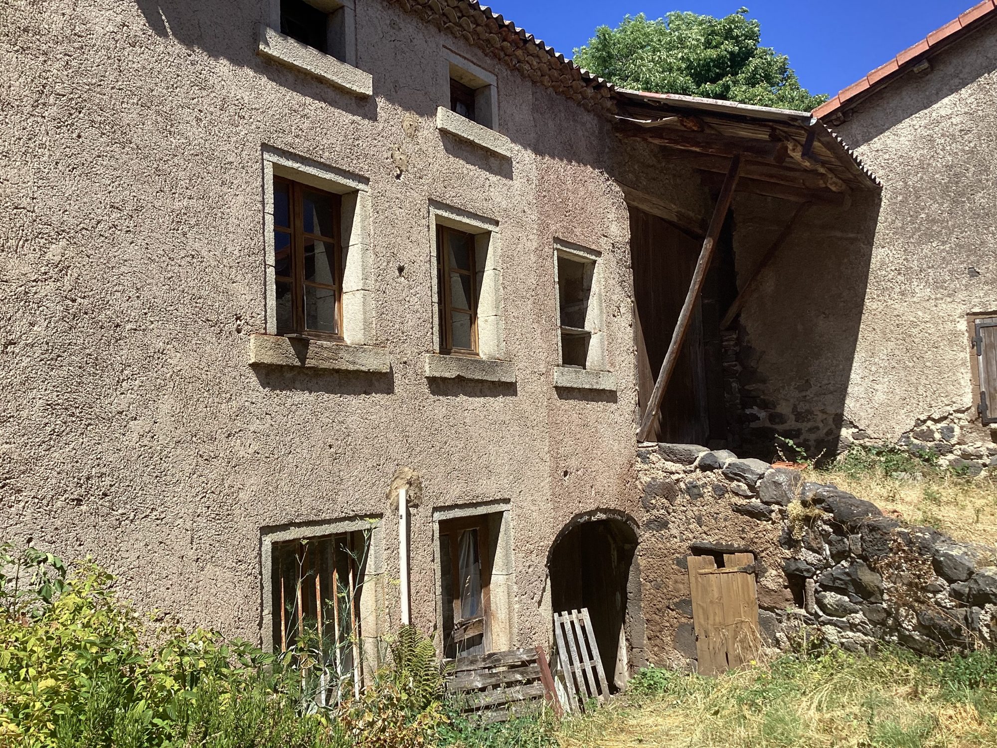 Maison - 5 pièces - 88 m² - Sanssac-l'Église (43320)
