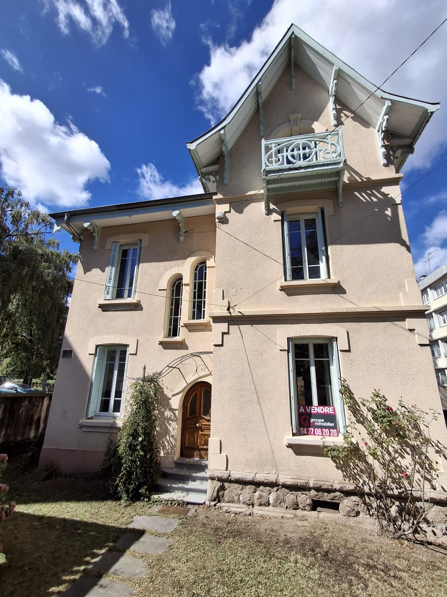 Maison - 7 pièces - 155 m² - Firminy (42700)