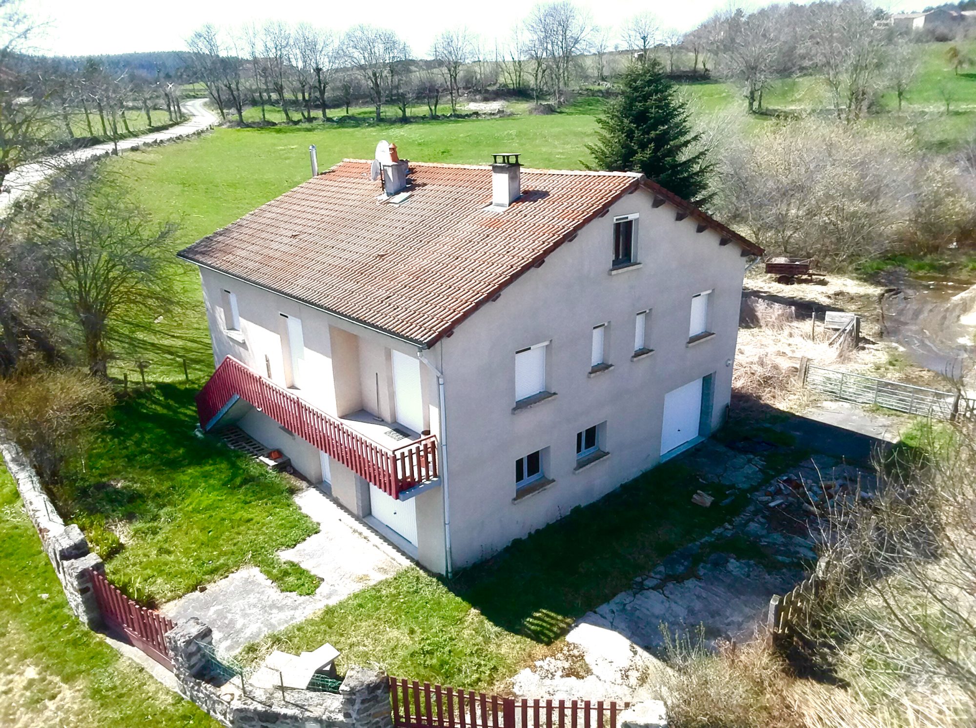 Maison - 5 pièces - 113 m² - Charraix (43300)